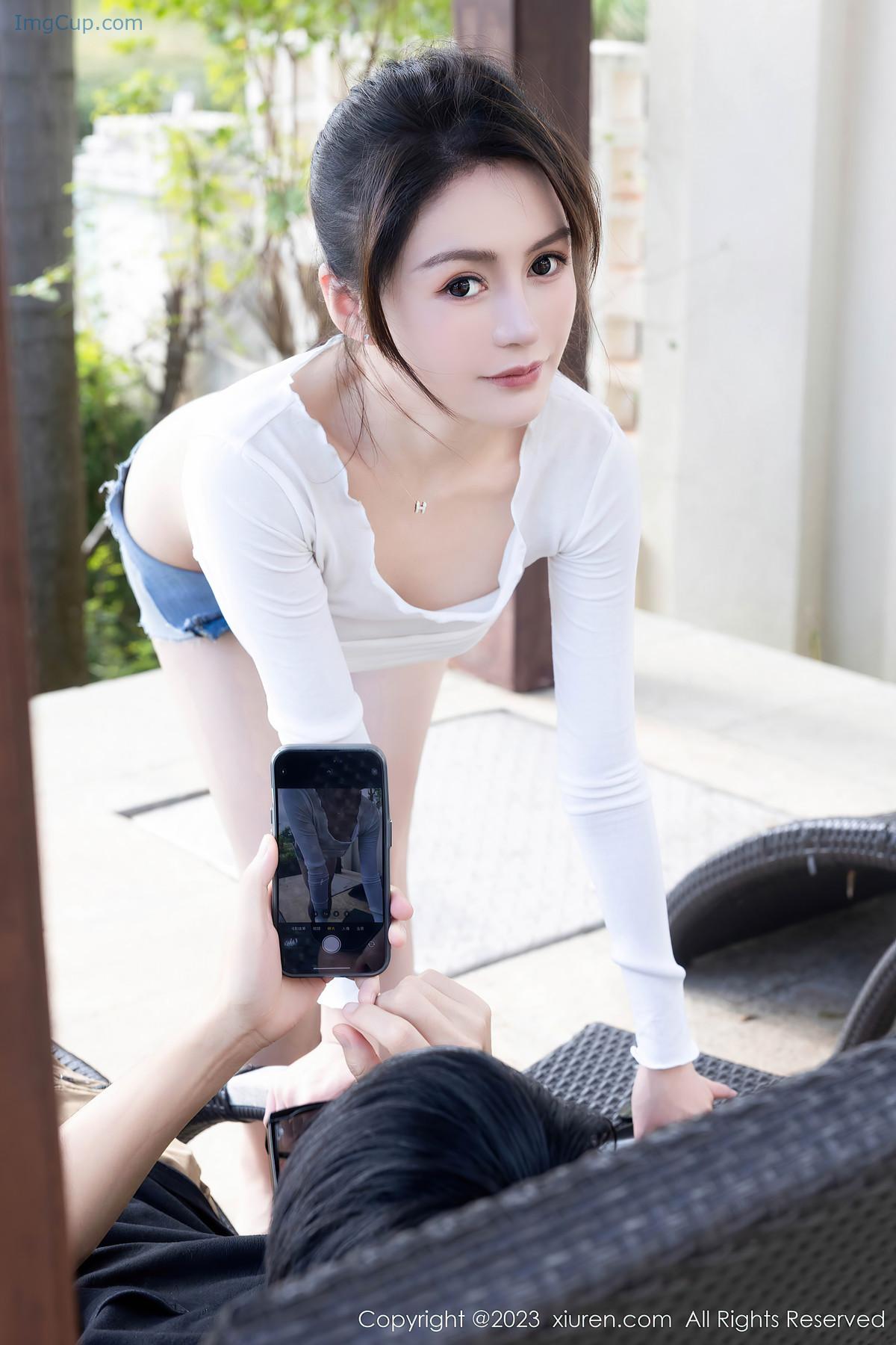 REN01B072_37.jpg REN01B072 37