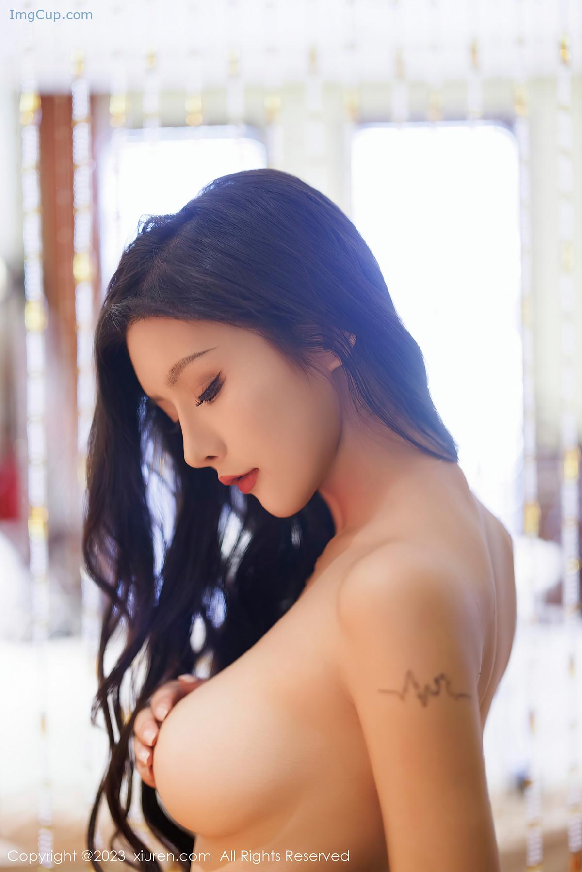 REN01B078_44.jpg REN01B078 44