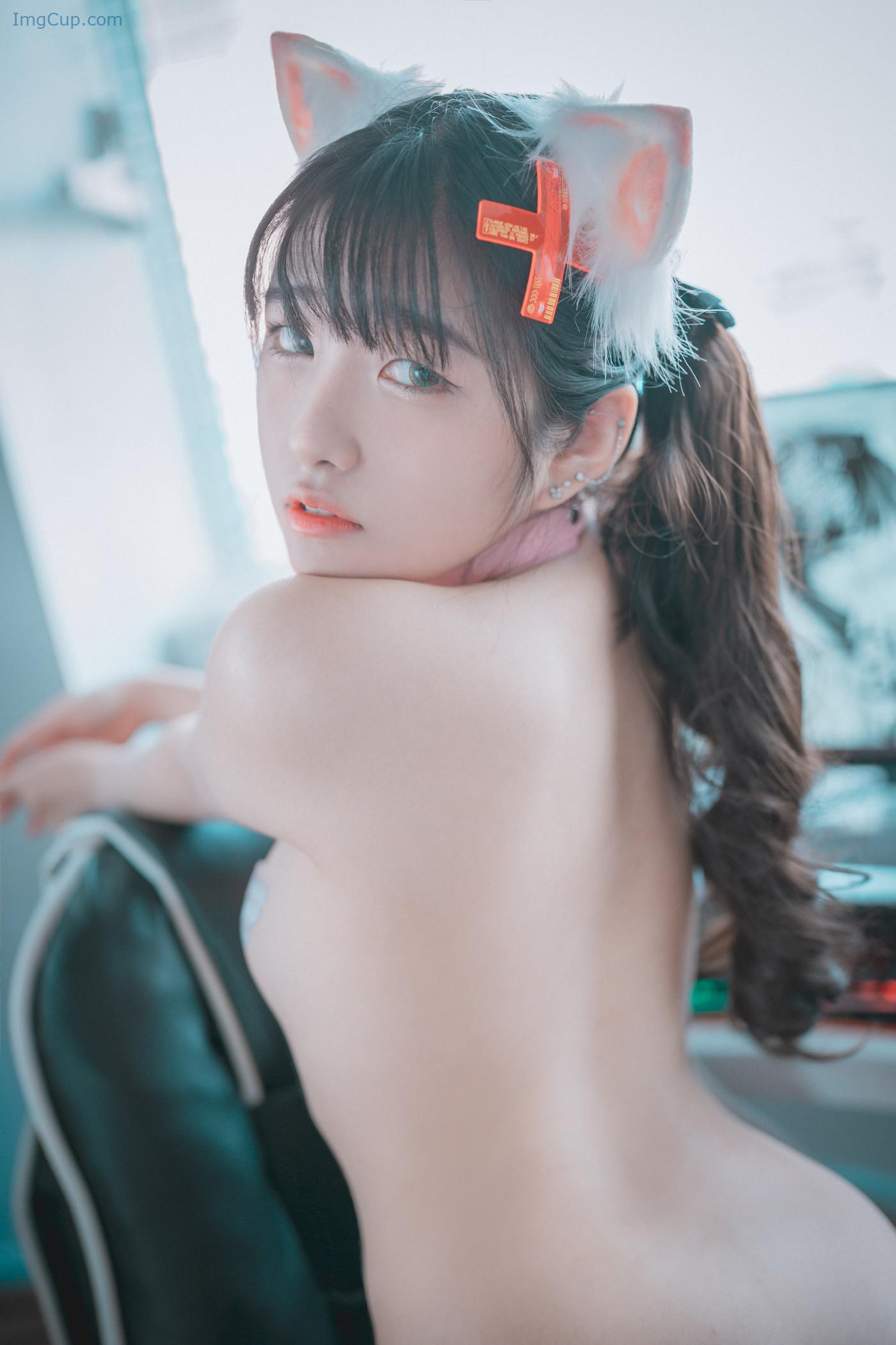 SONSPLUG3_6.jpg SONSPLUG3 6