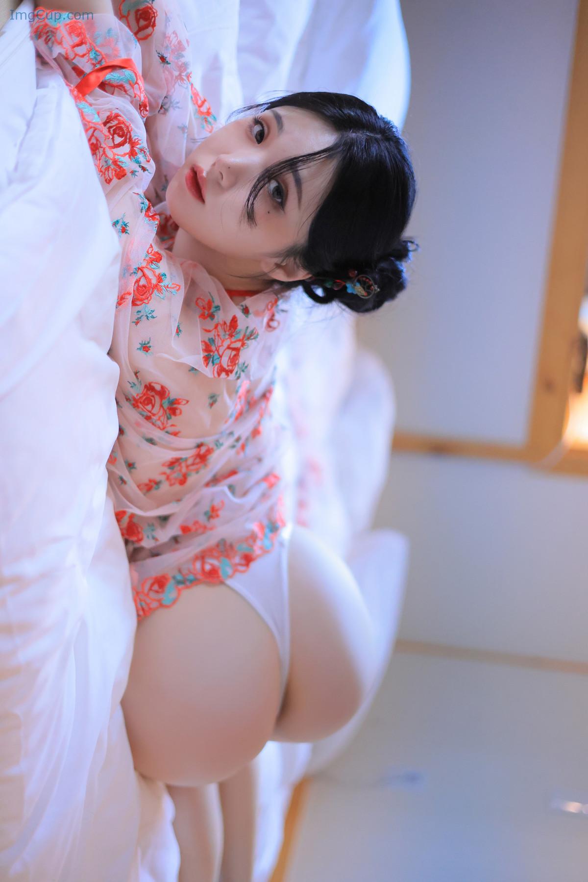 YEONHEAT2_35.jpg YEONHEAT2 35