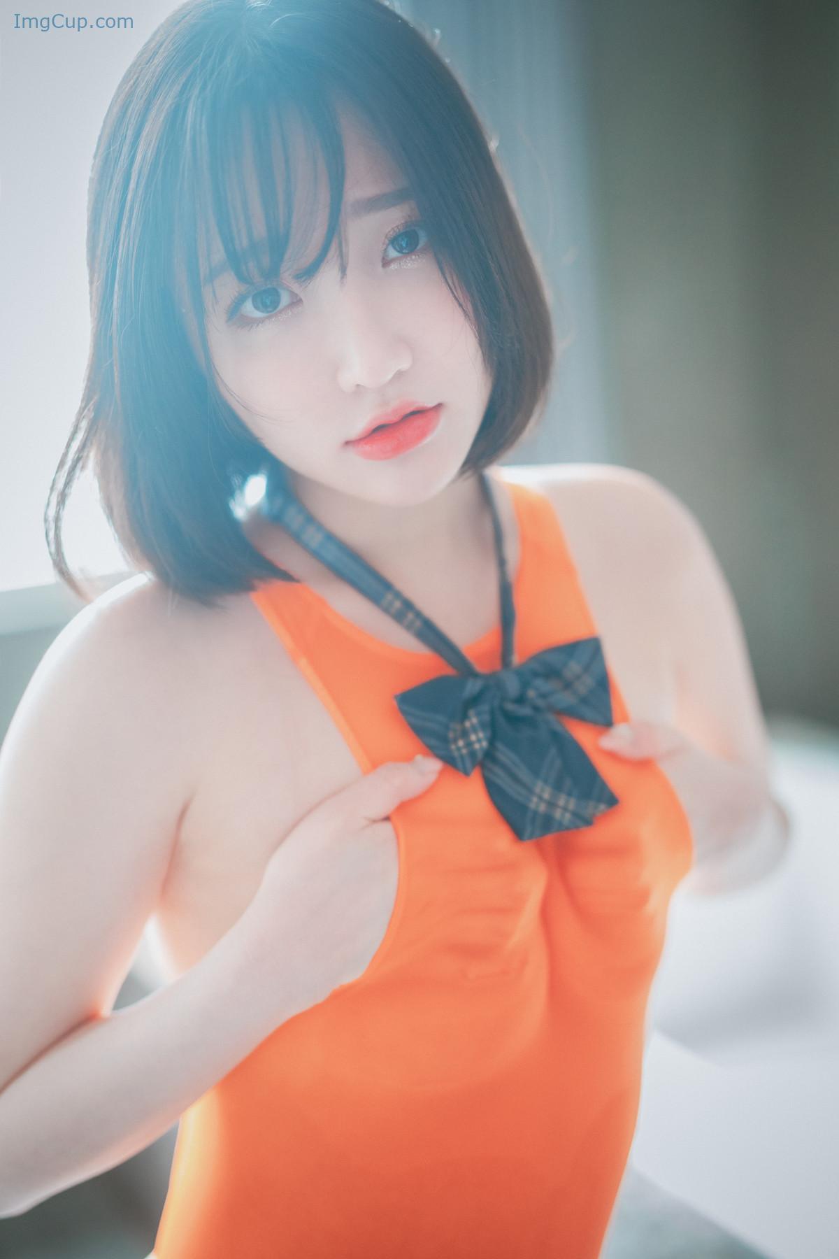 YEUN6SWI3_49.jpg YEUN6SWI3 49