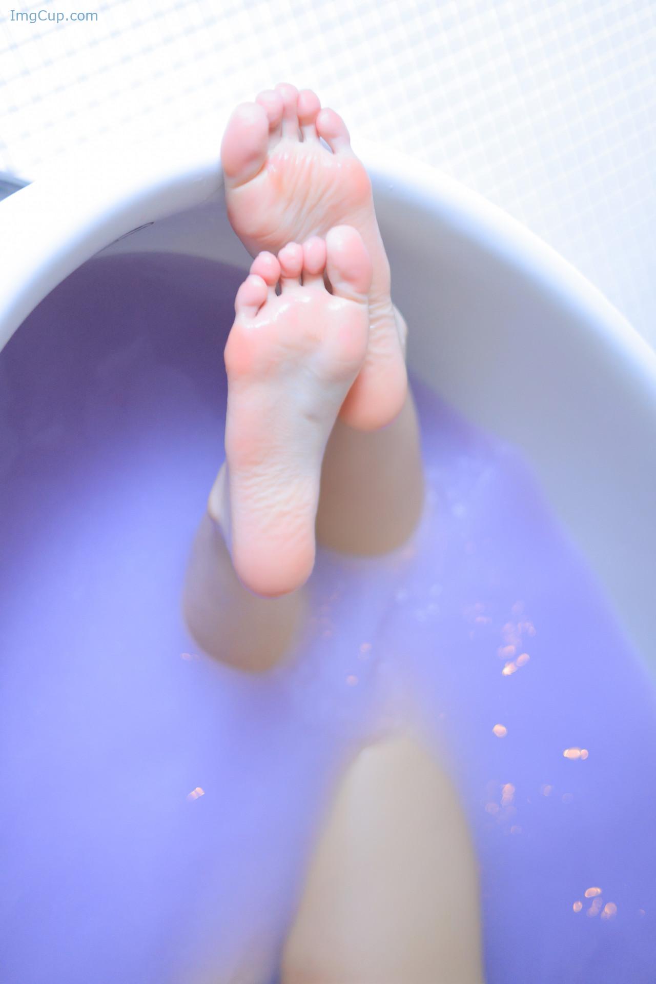 BATHTIME1_22.jpg BATHTIME1 22