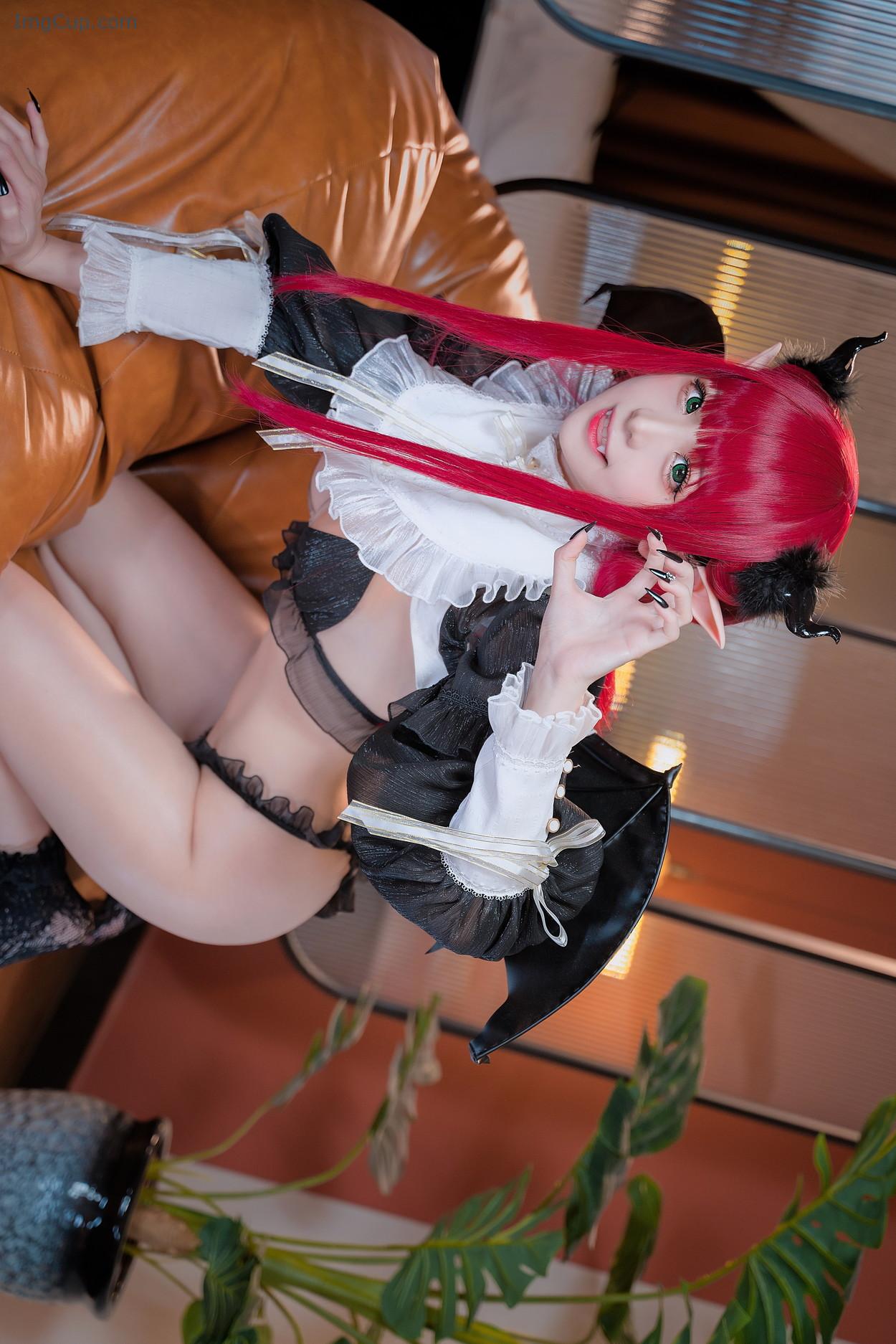 COS02A004_32.jpg COS02A004 32