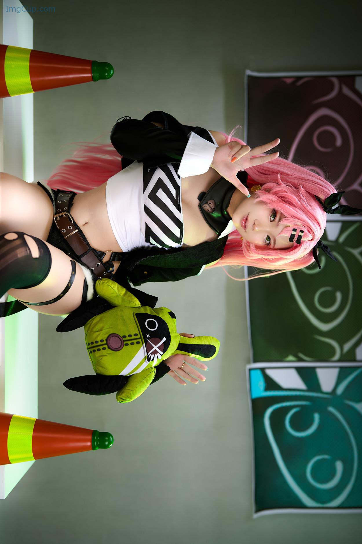 COS02A010_5.jpg COS02A010 5