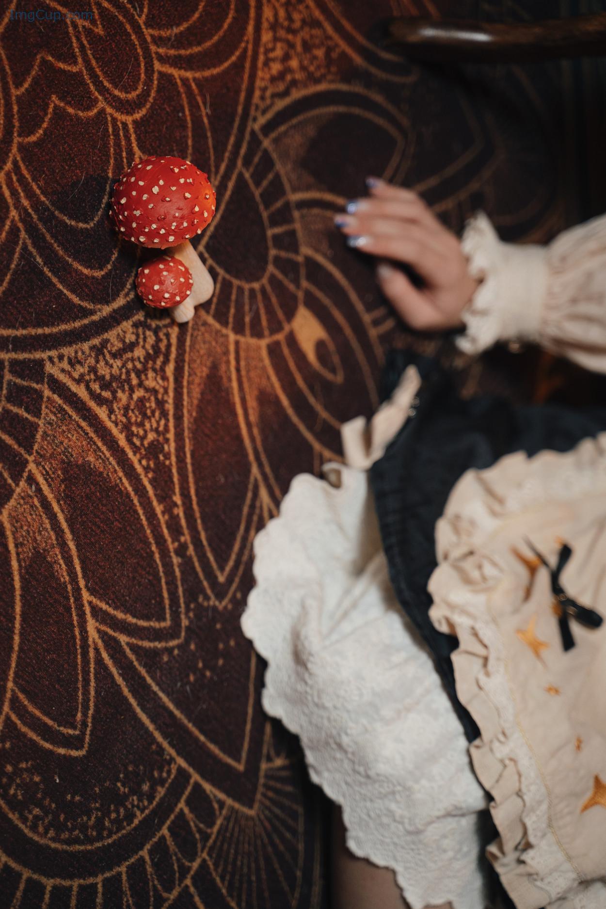 COS02A042_8.jpg COS02A042 8