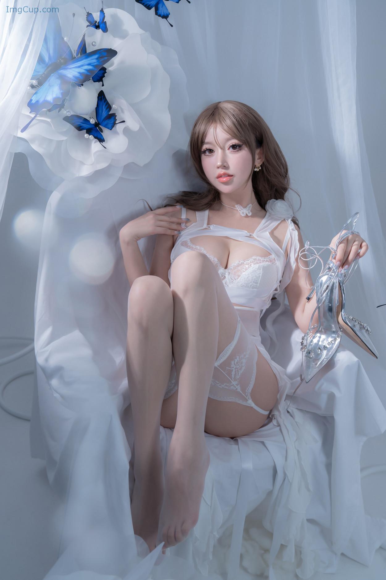 COS02A052_25.jpg COS02A052 25