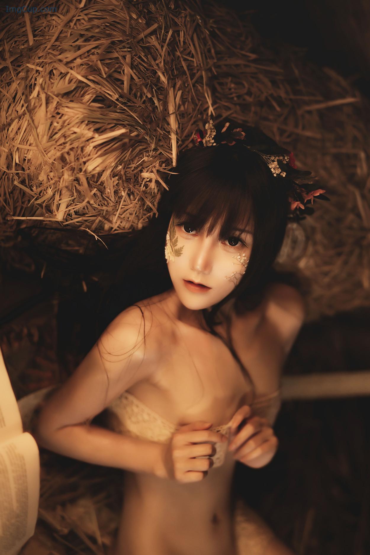 COS02B001_59.jpg COS02B001 59