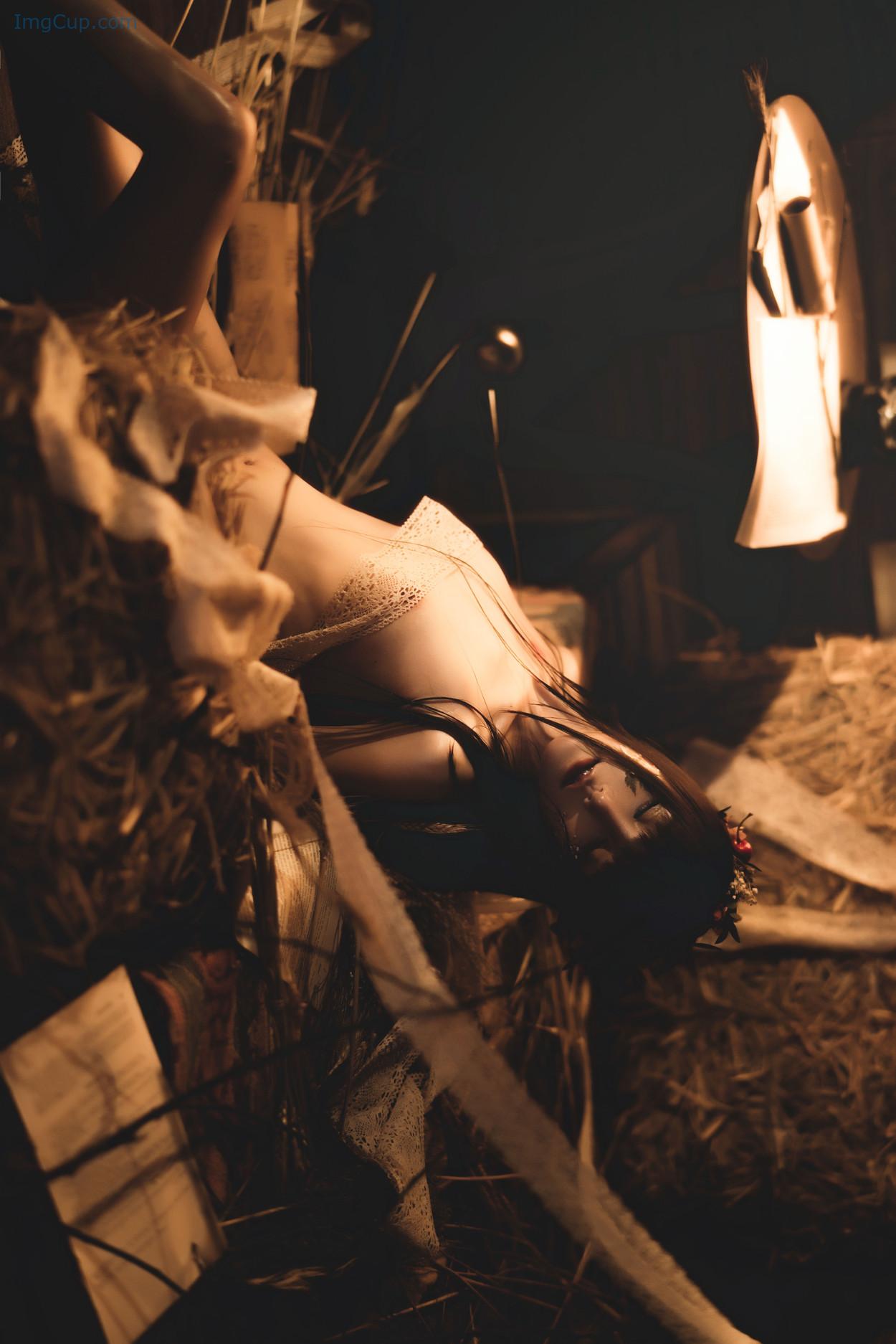 COS02B001_65.jpg COS02B001 65