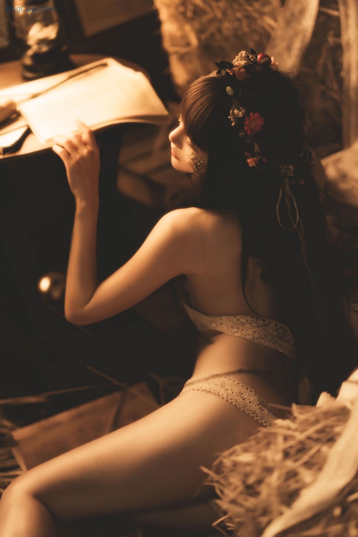 COS02B001_9.jpg COS02B001 9