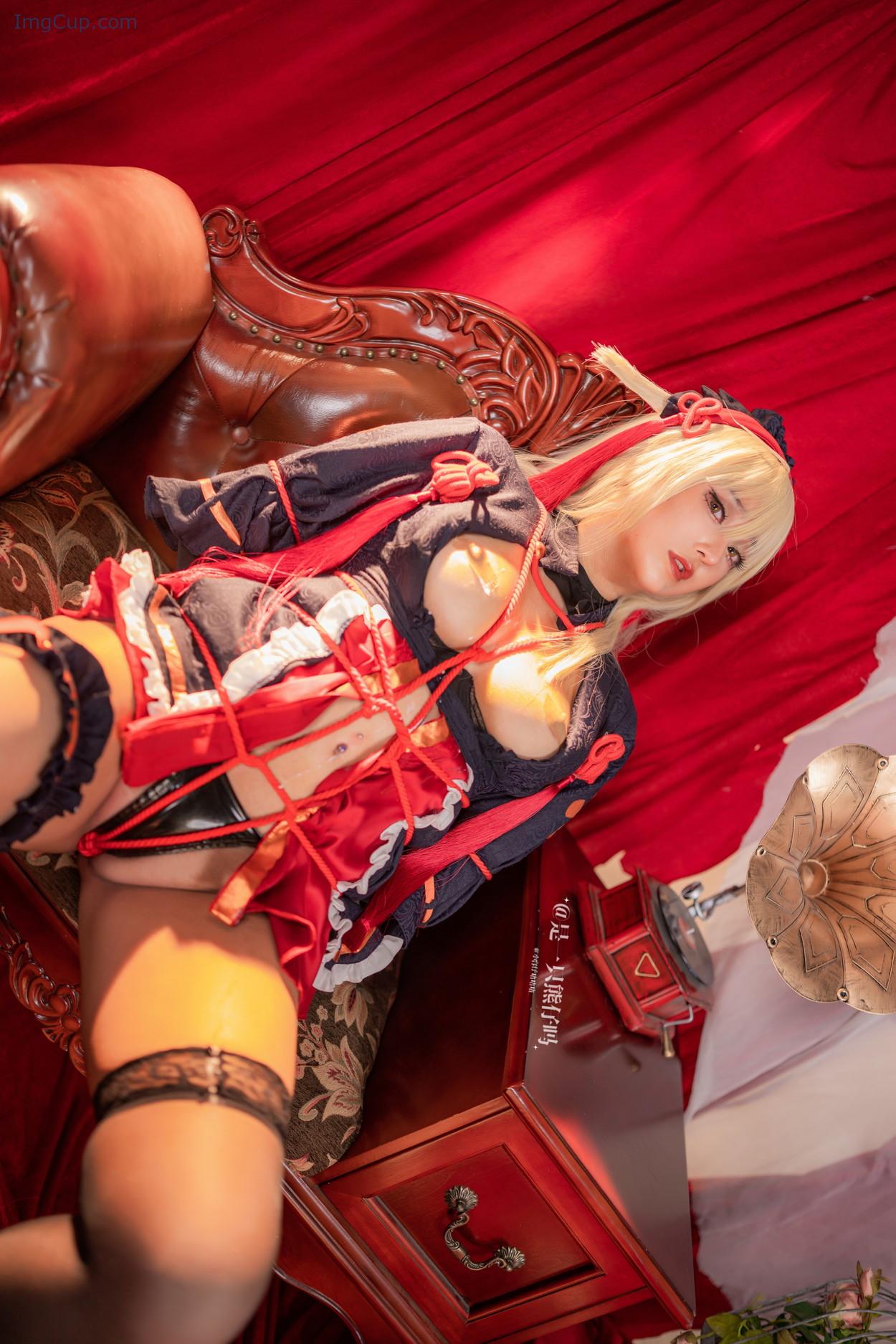 COS02B003_41.jpg COS02B003 41