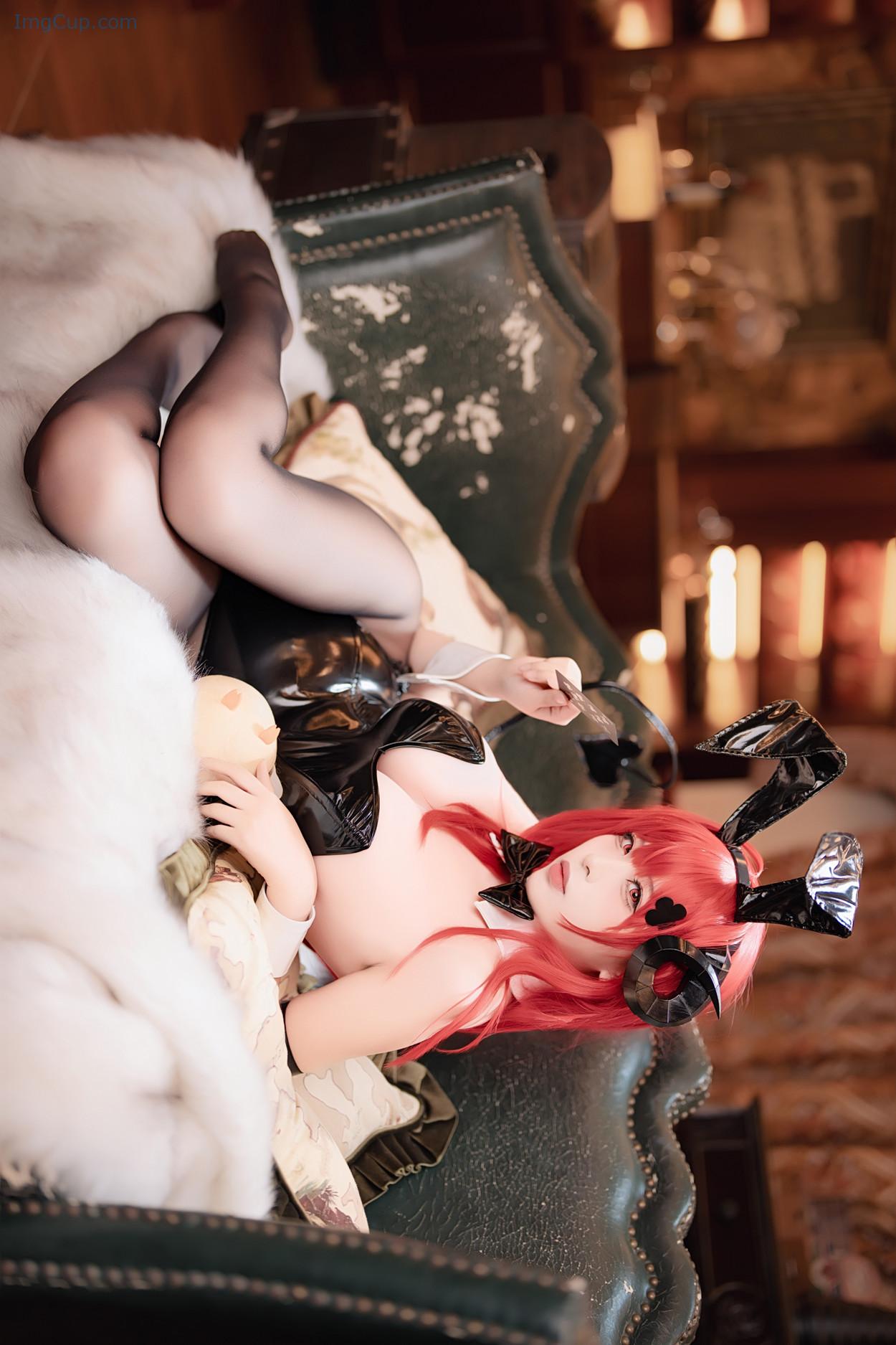 COS02B009_25.jpg COS02B009 25