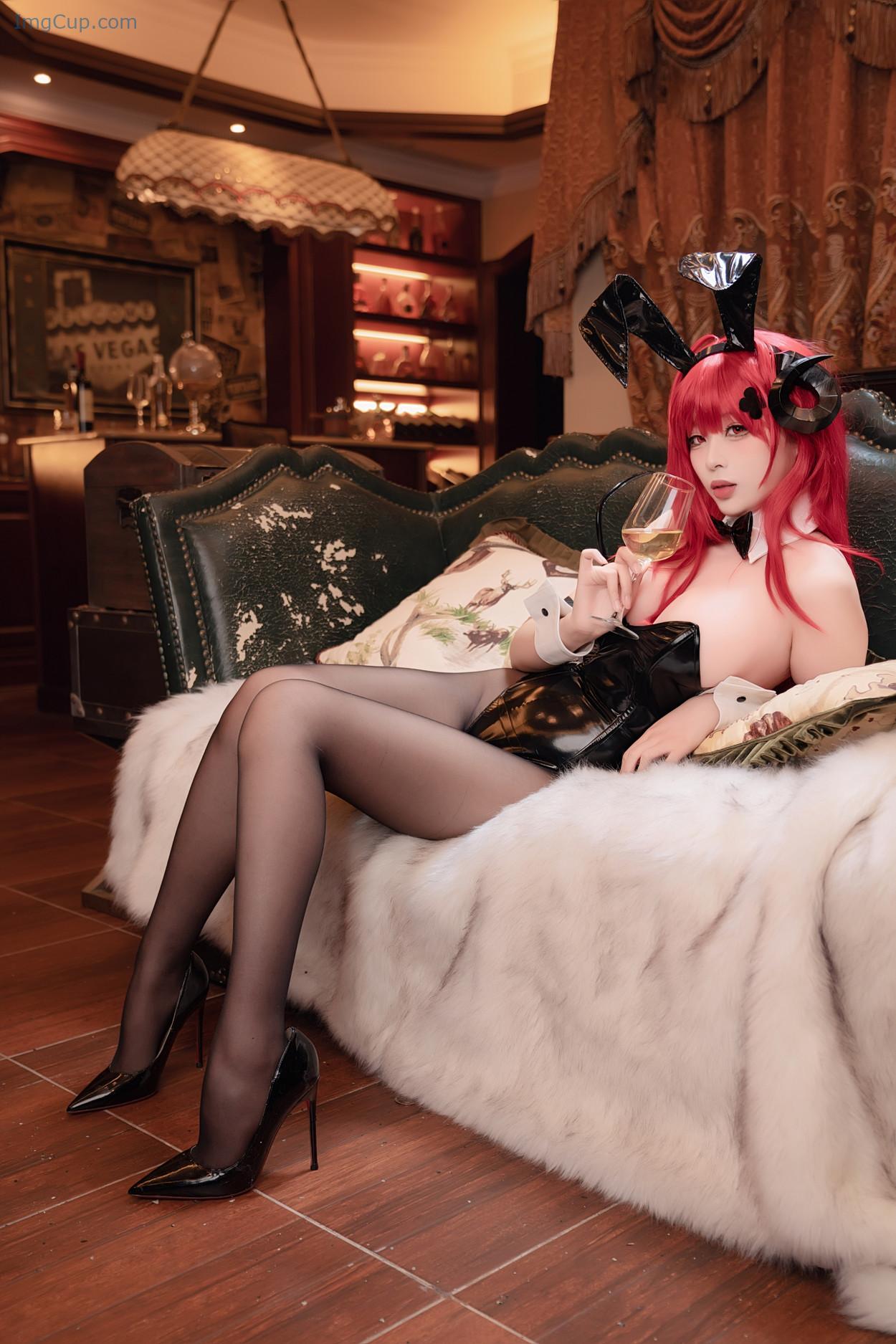 COS02B009_26.jpg COS02B009 26