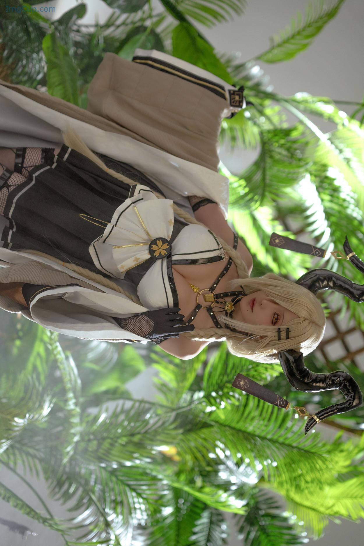 COS02C073_3.jpg COS02C073 3