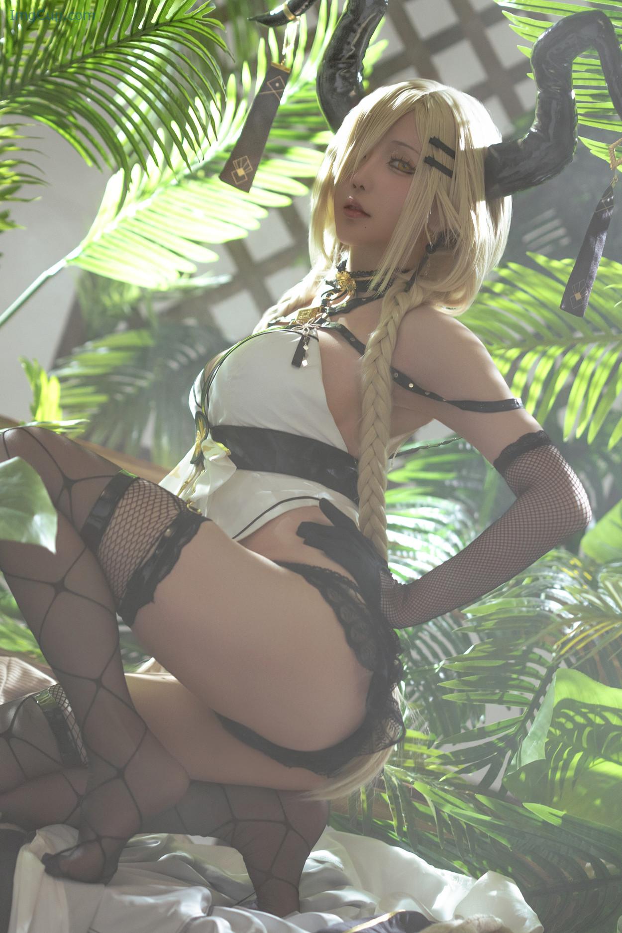 COS02C073_39.jpg COS02C073 39