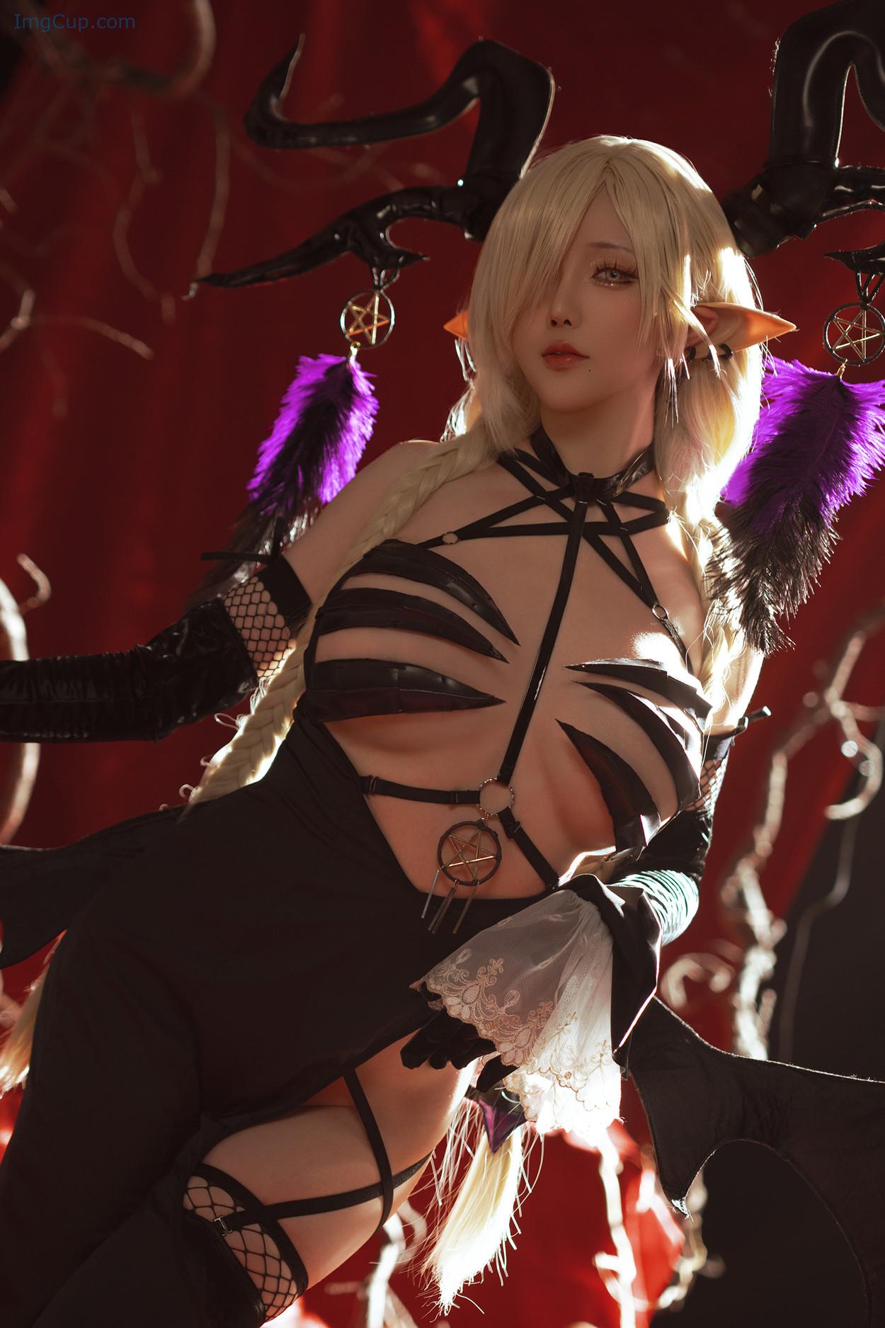 COS02C076_12.jpg COS02C076 12