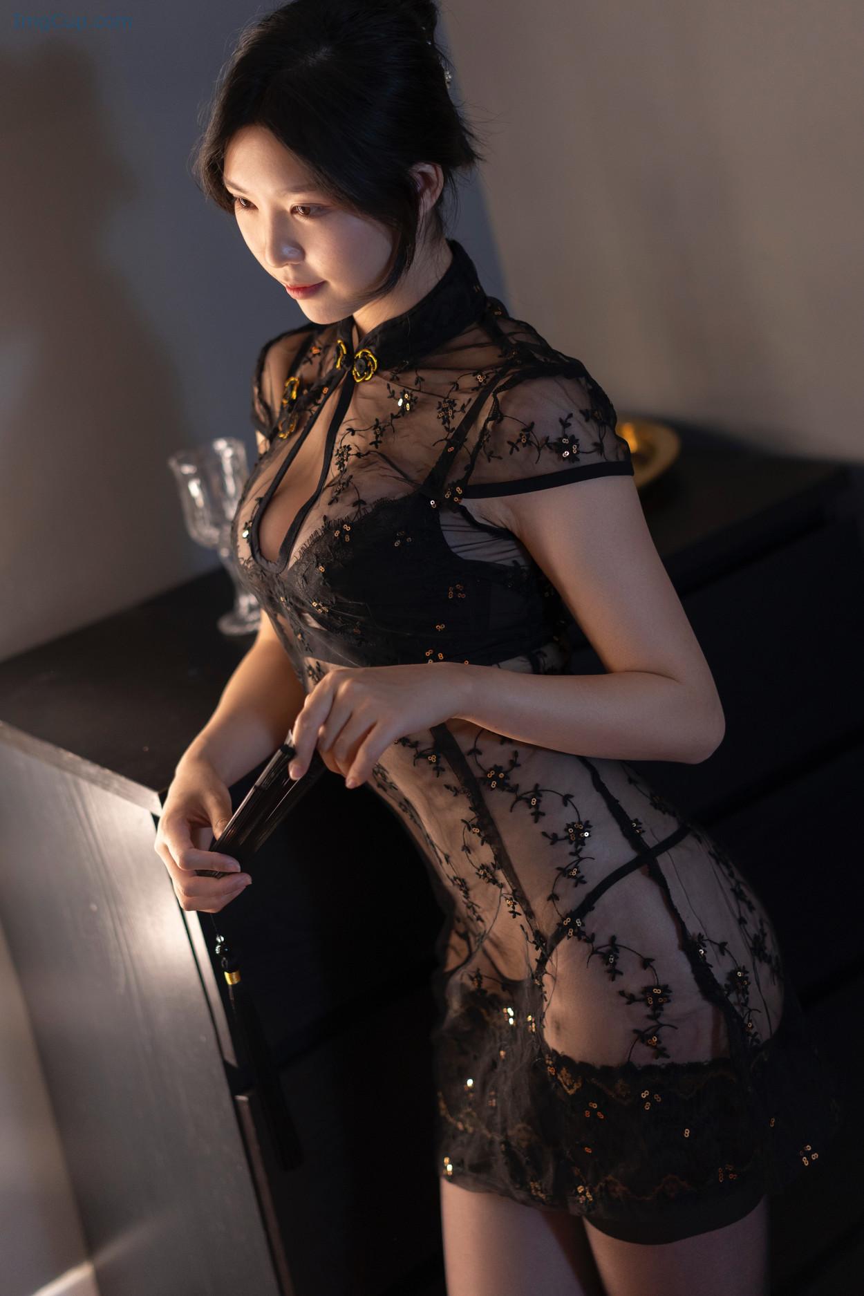 COS02C077_7.jpg COS02C077 7