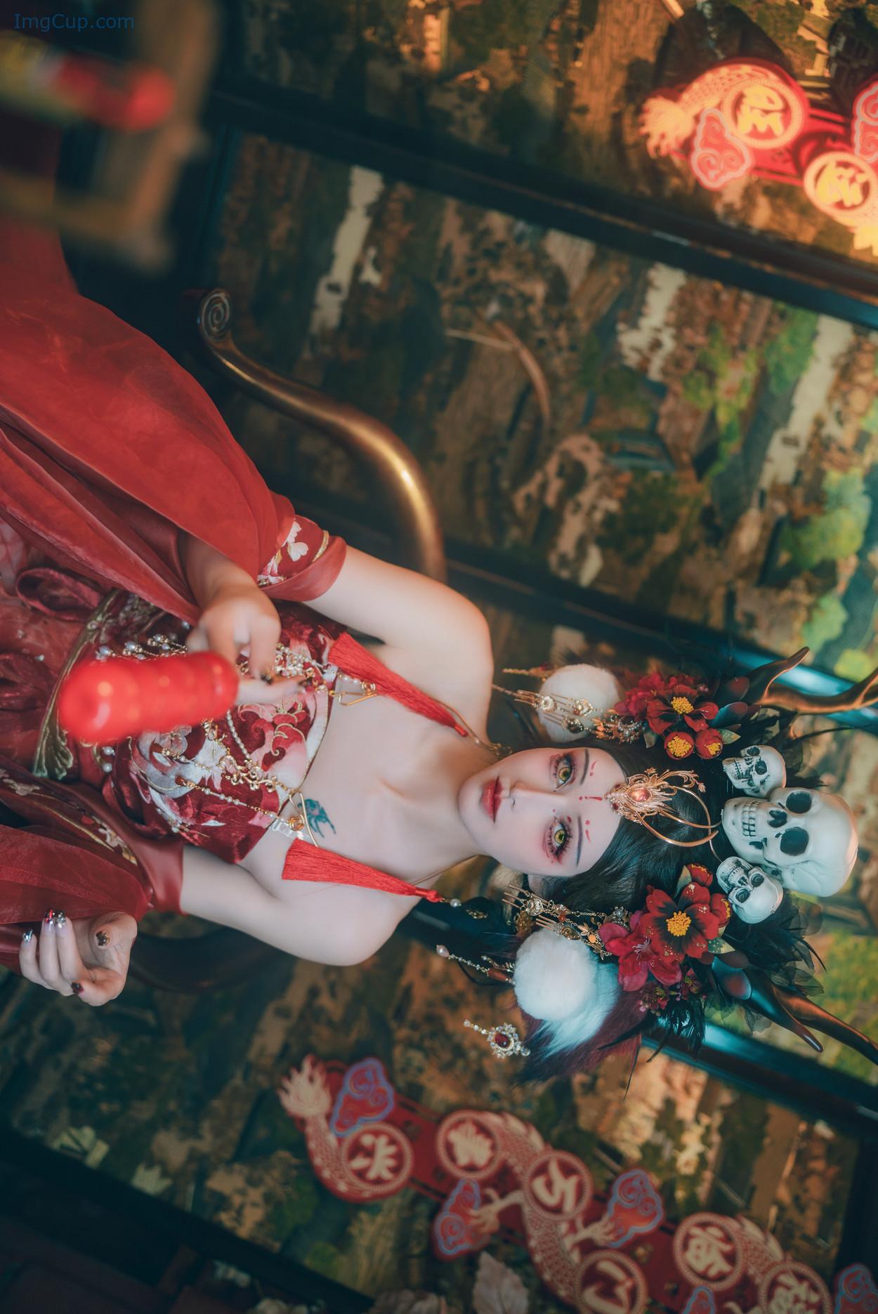 COS02C079_10.jpg COS02C079 10