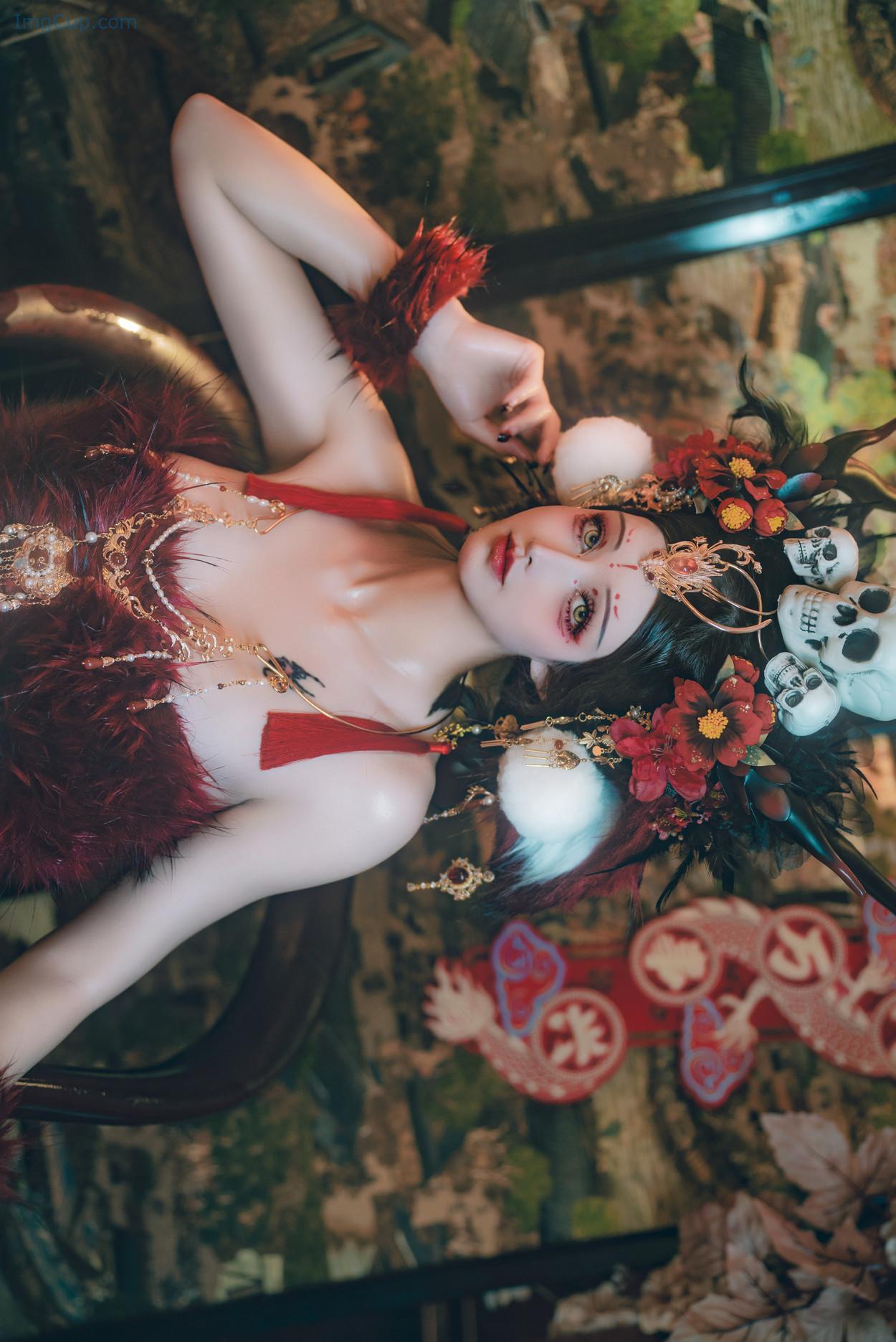 COS02C079_21.jpg COS02C079 21