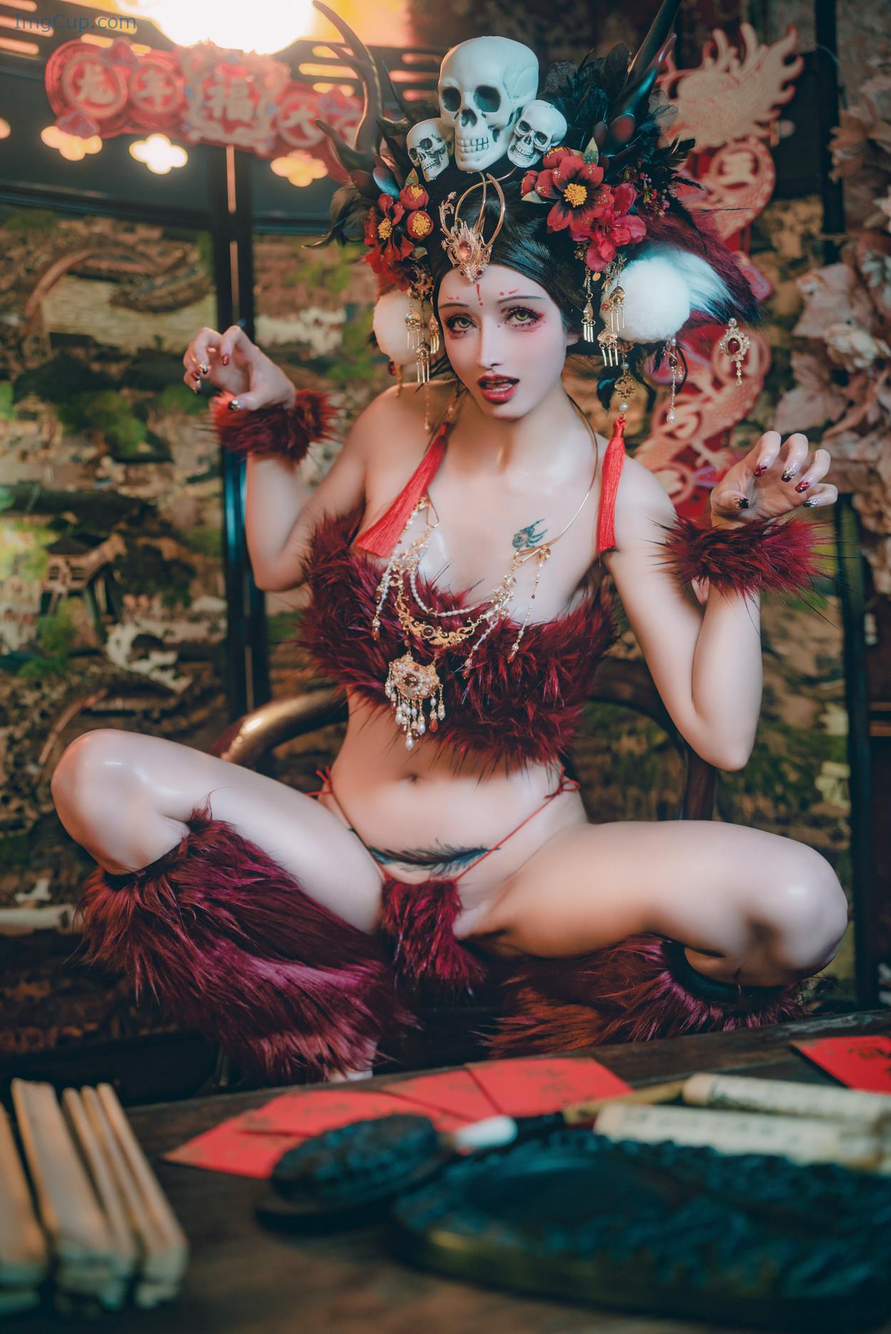 COS02C079_22.jpg COS02C079 22