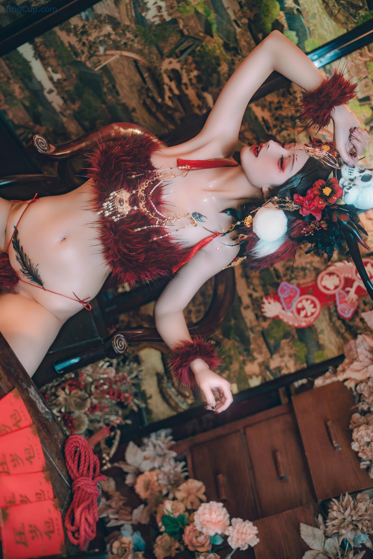 COS02C079_30.jpg COS02C079 30