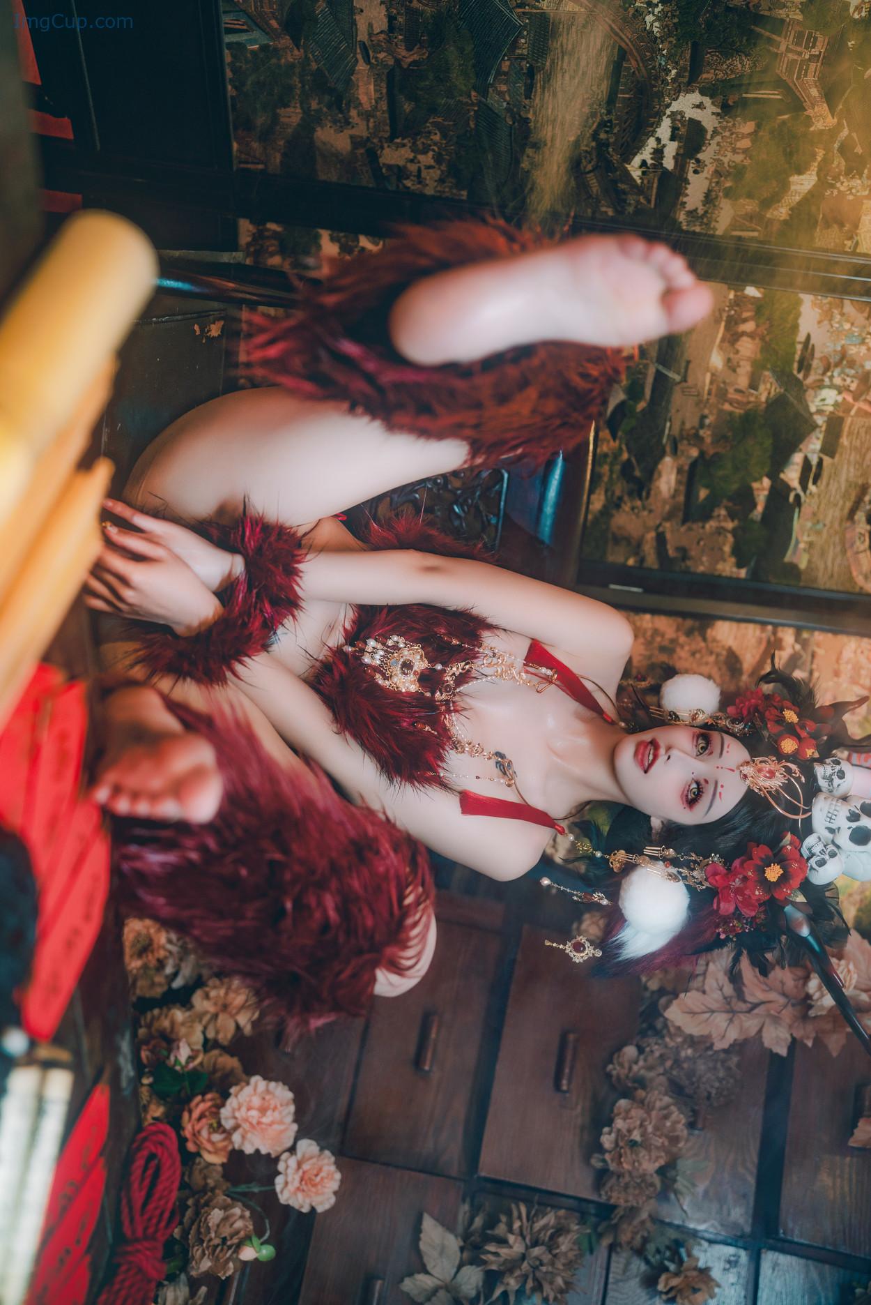 COS02C079_31.jpg COS02C079 31