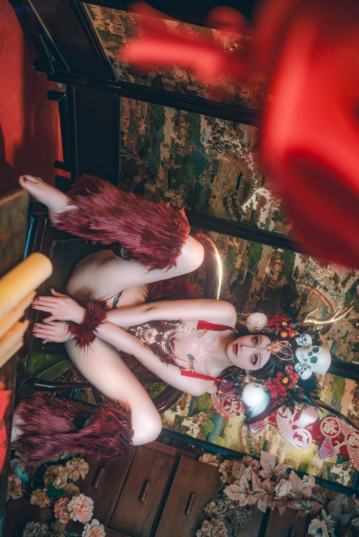 COS02C079_33.jpg COS02C079 33