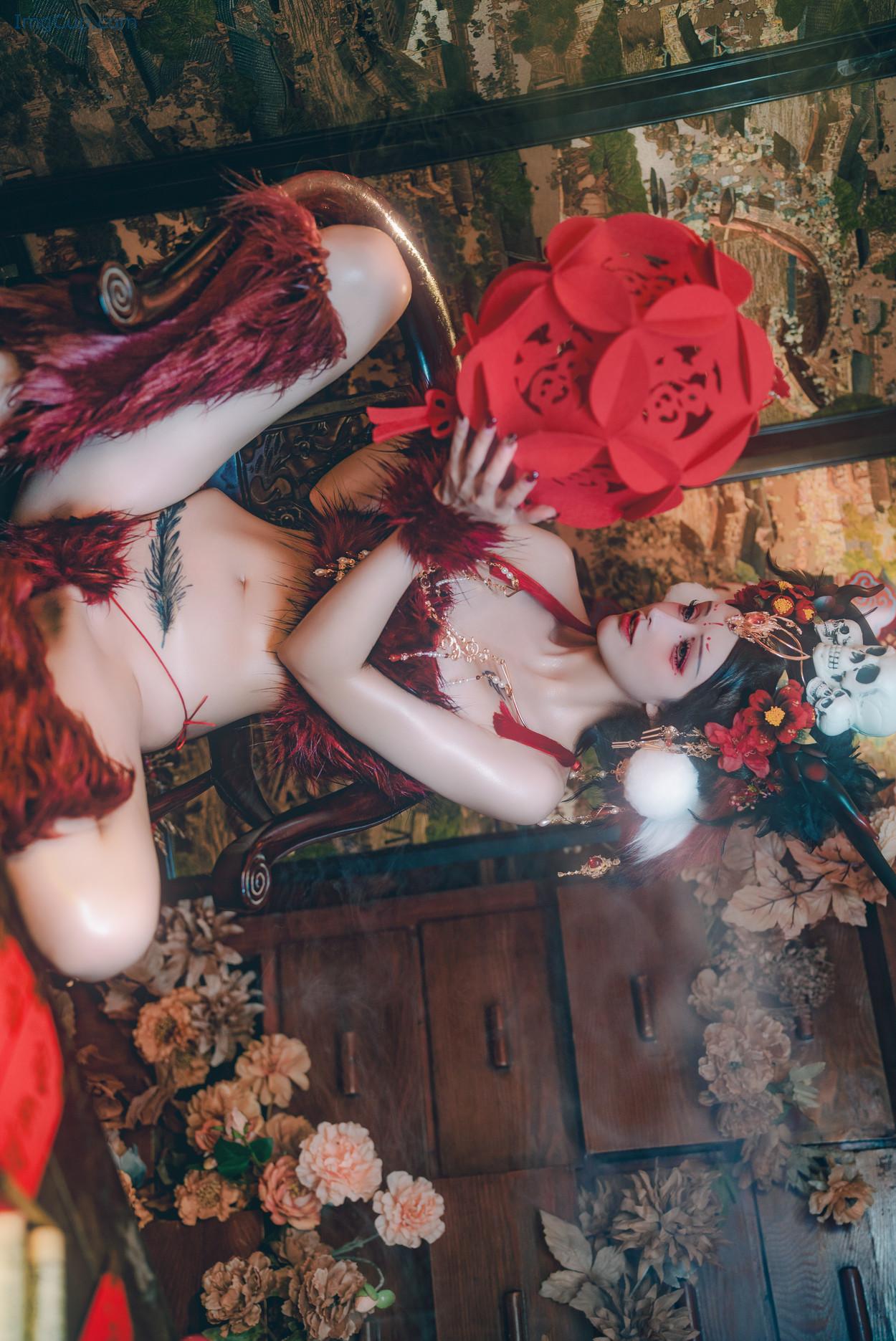 COS02C079_40.jpg COS02C079 40