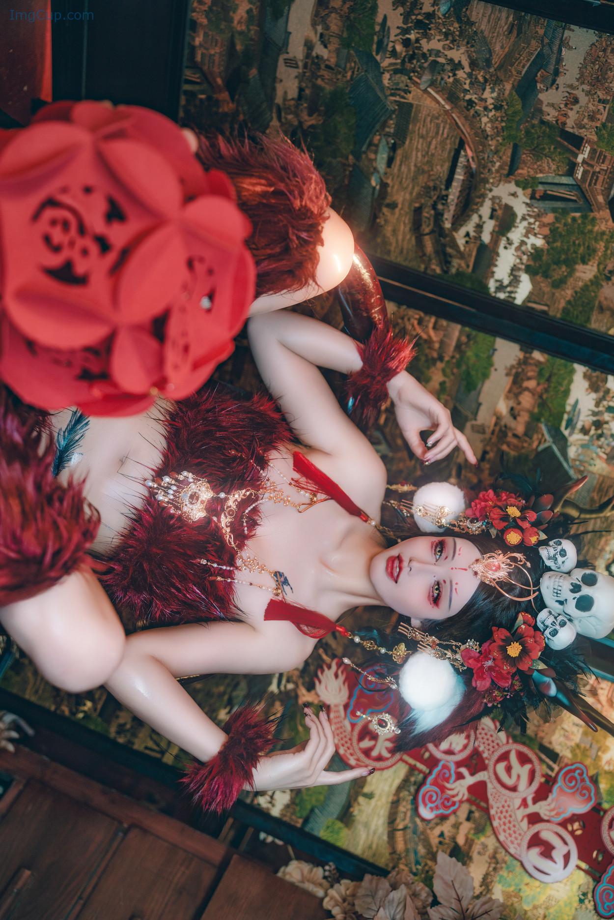 COS02C079_42.jpg COS02C079 42