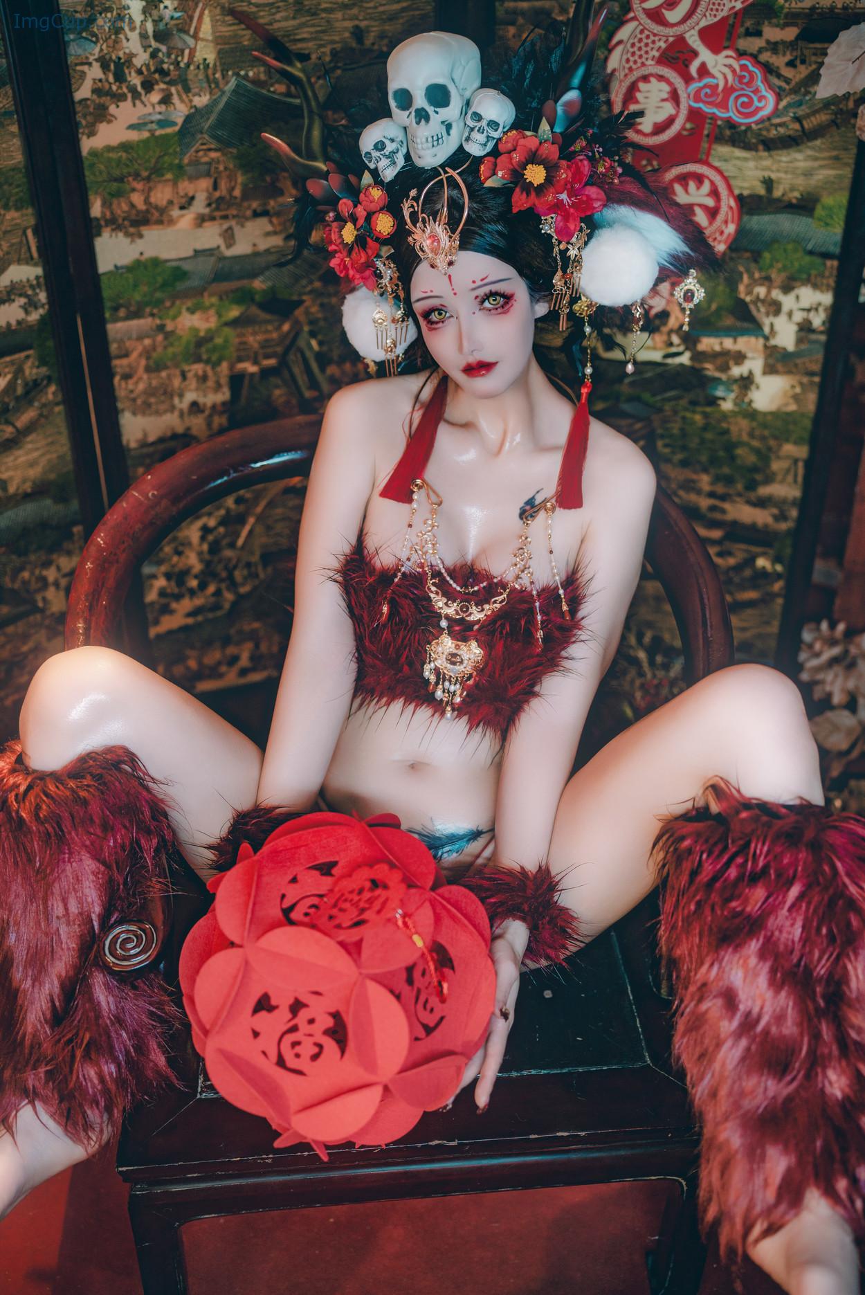 COS02C079_44.jpg COS02C079 44