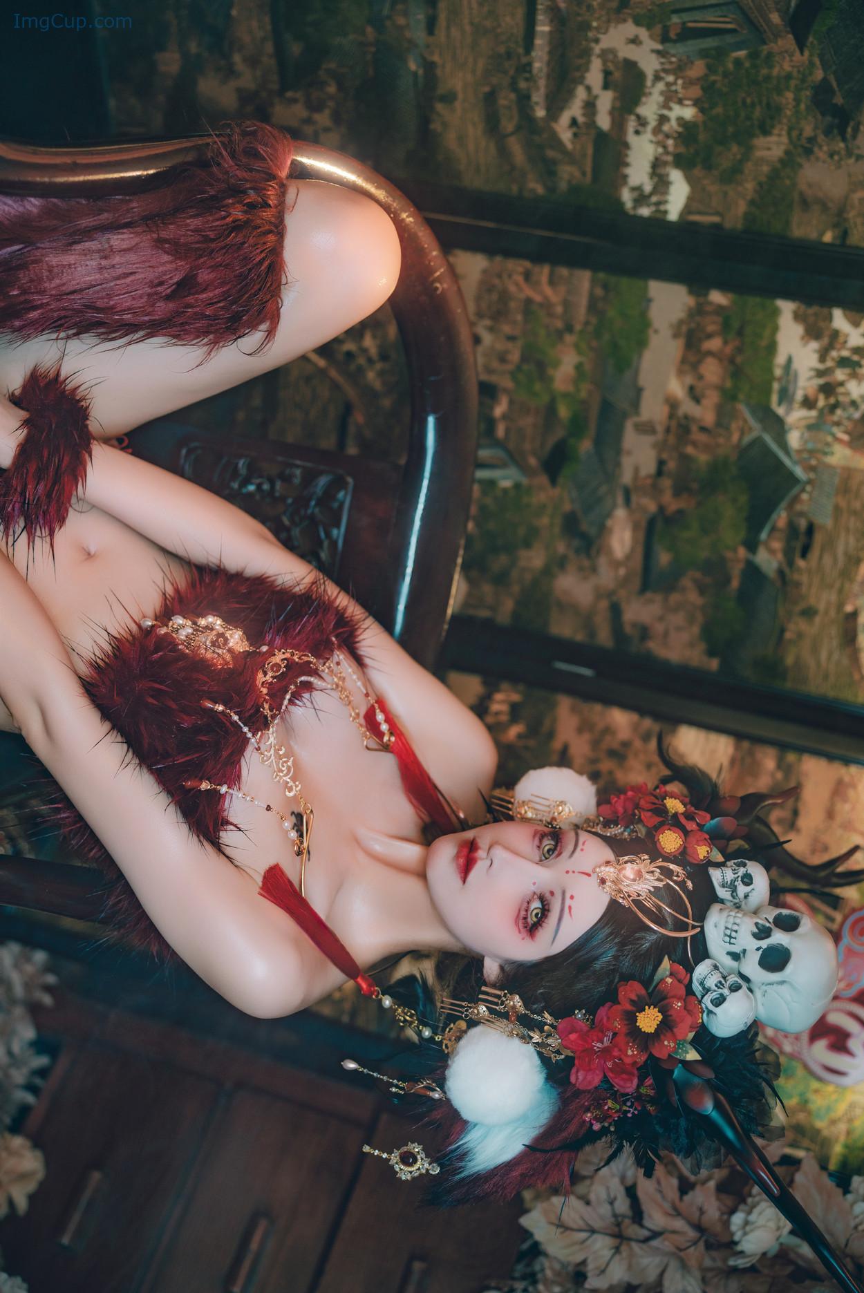 COS02C079_46.jpg COS02C079 46