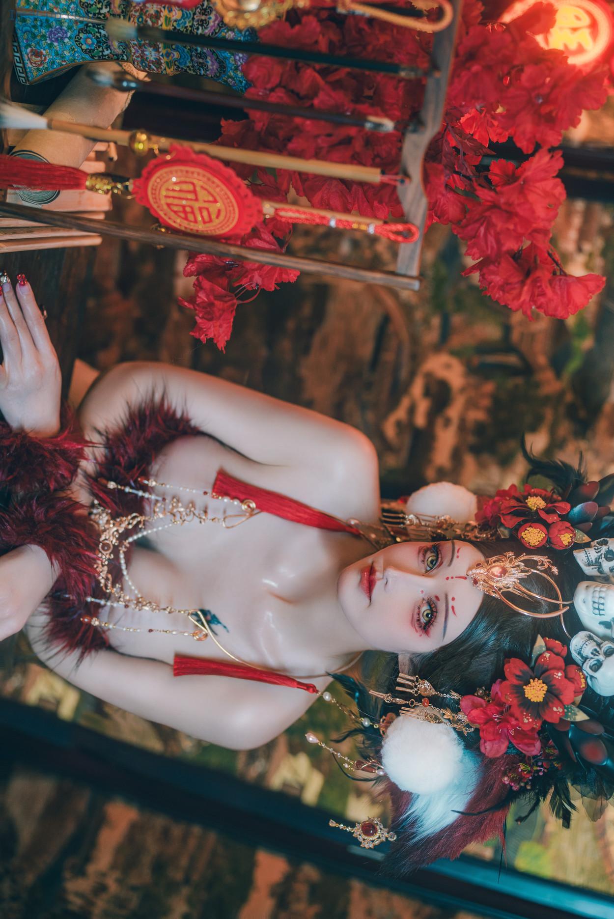 COS02C079_57.jpg COS02C079 57