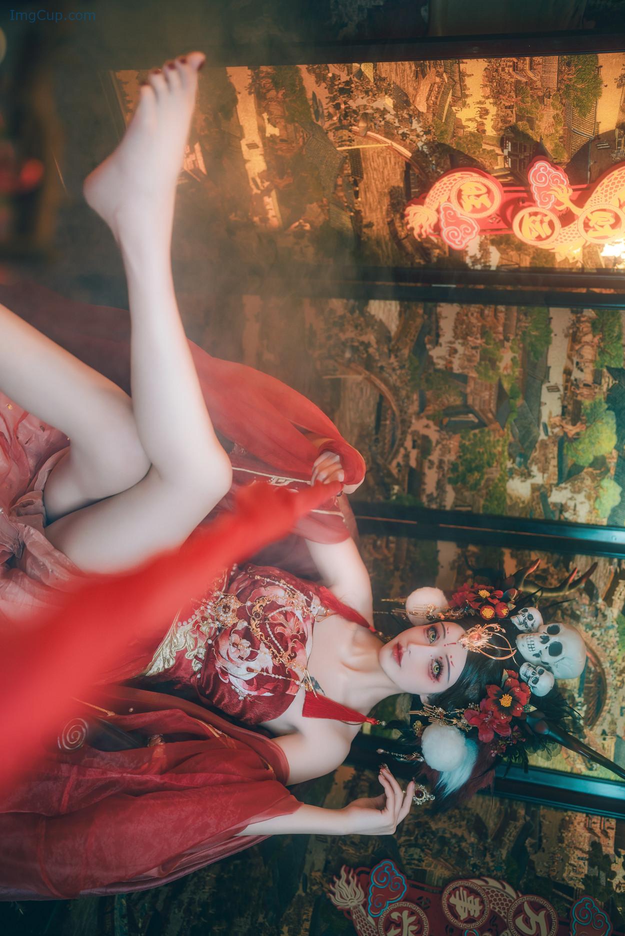 COS02C079_8.jpg COS02C079 8