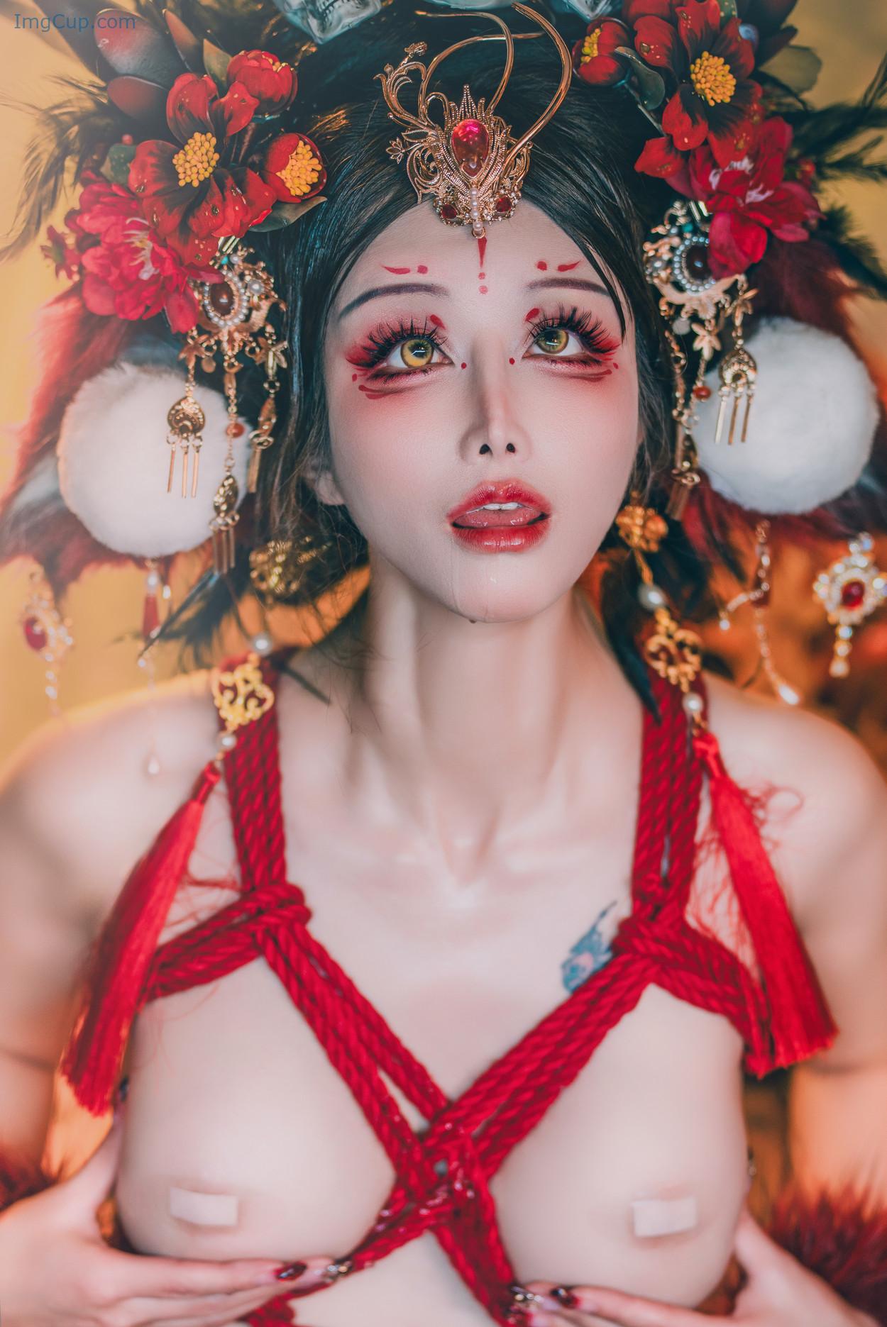 COS02C080_39.jpg COS02C080 39