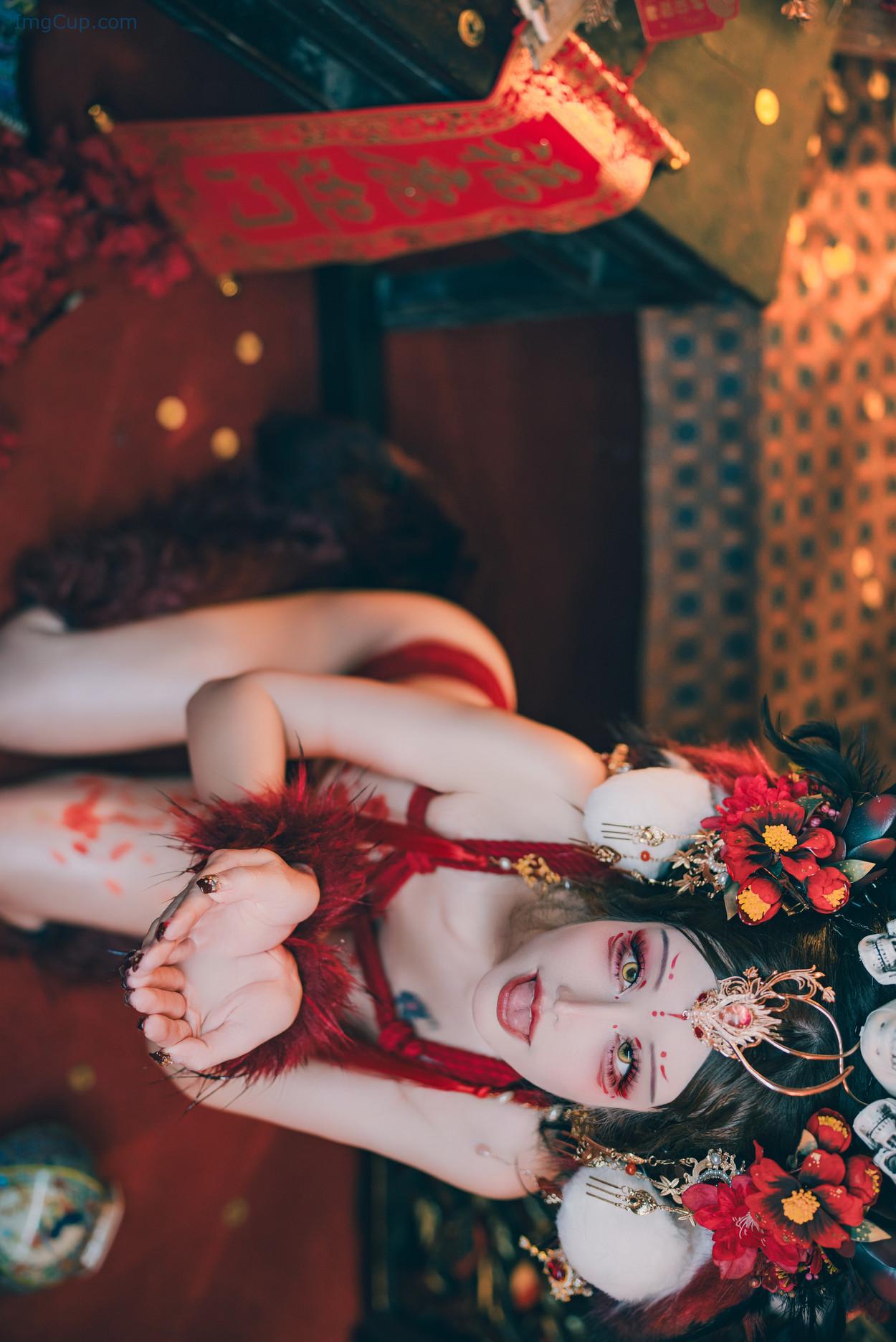 COS02C080_57.jpg COS02C080 57