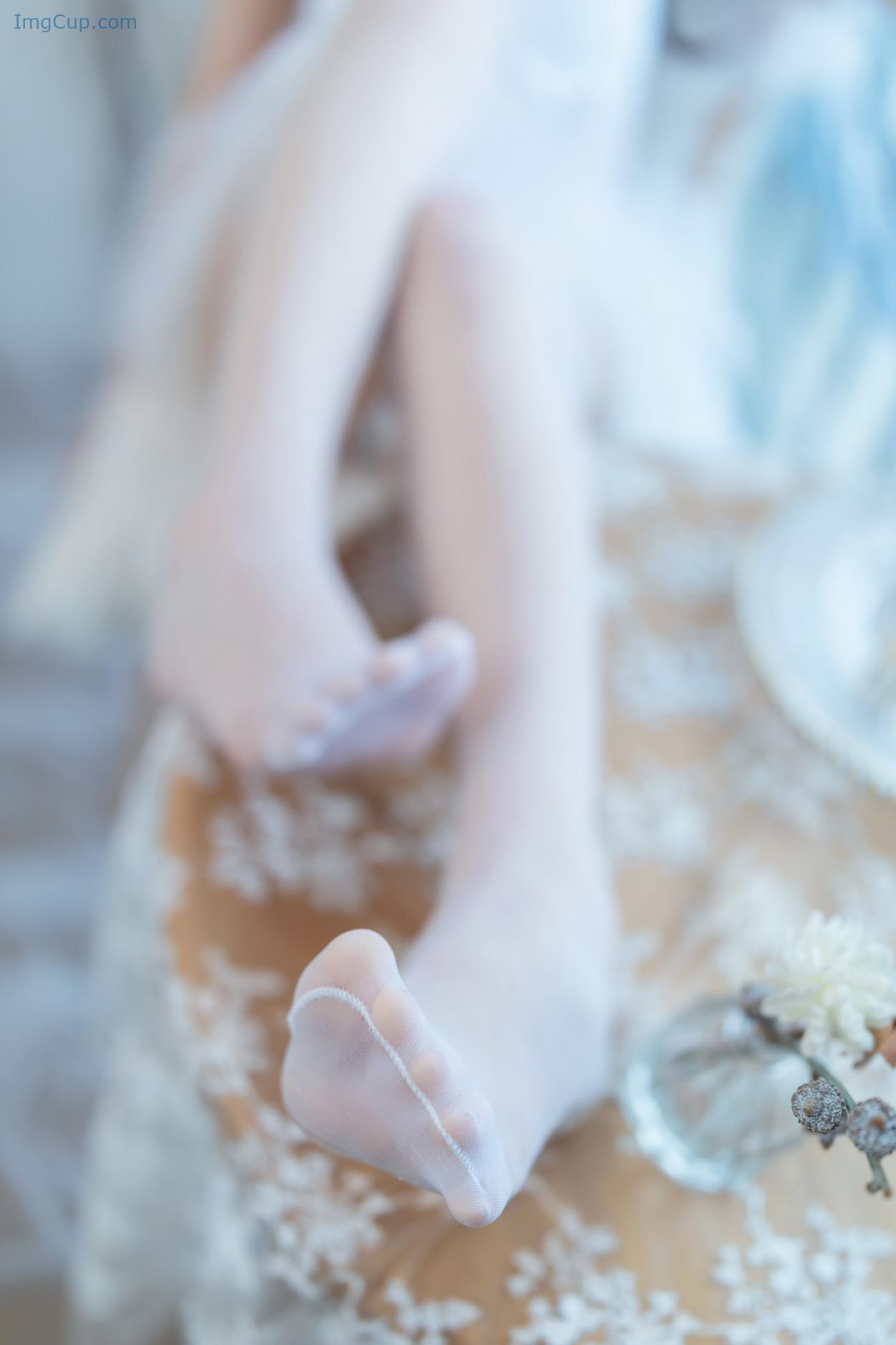 COS02C092_44.jpg COS02C092 44