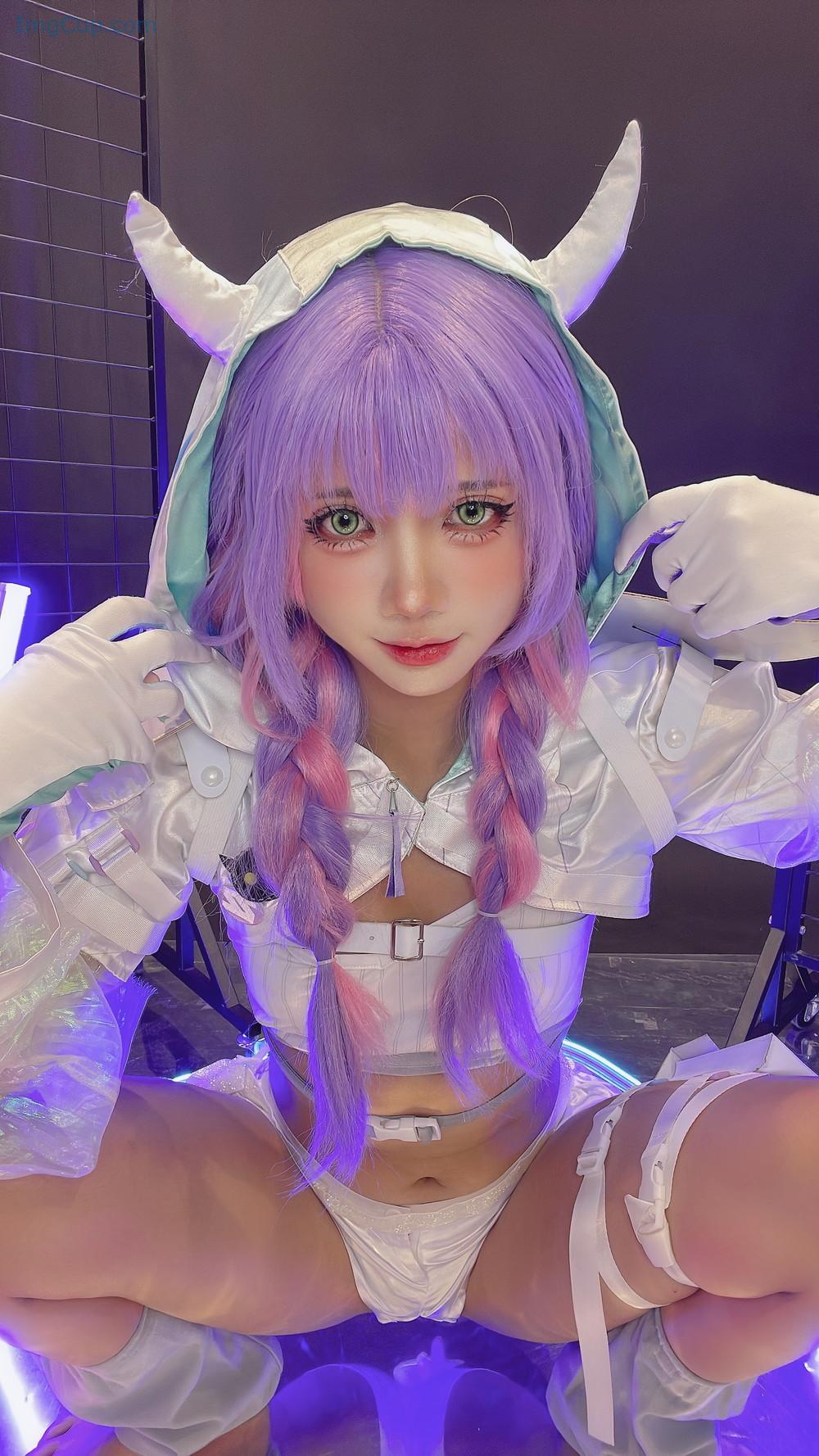 COS02C093_46.jpeg COS02C093 46