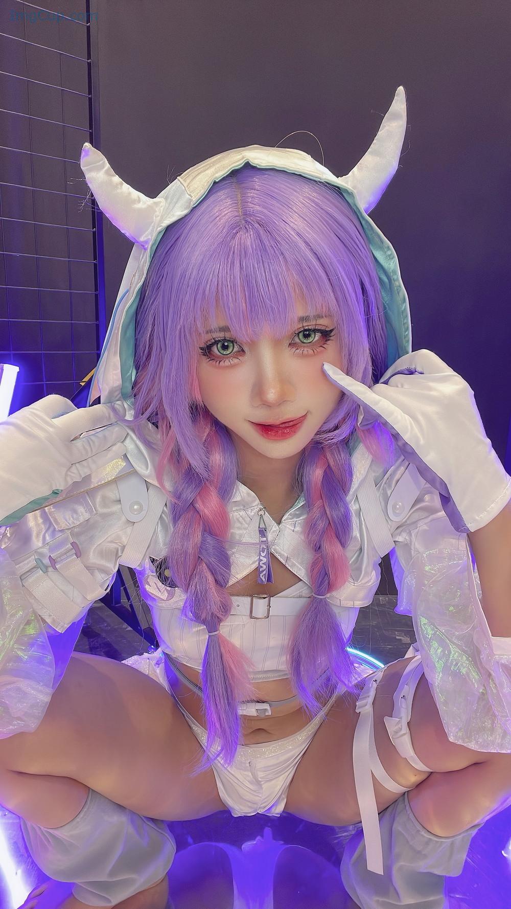 COS02C093_47.jpeg COS02C093 47