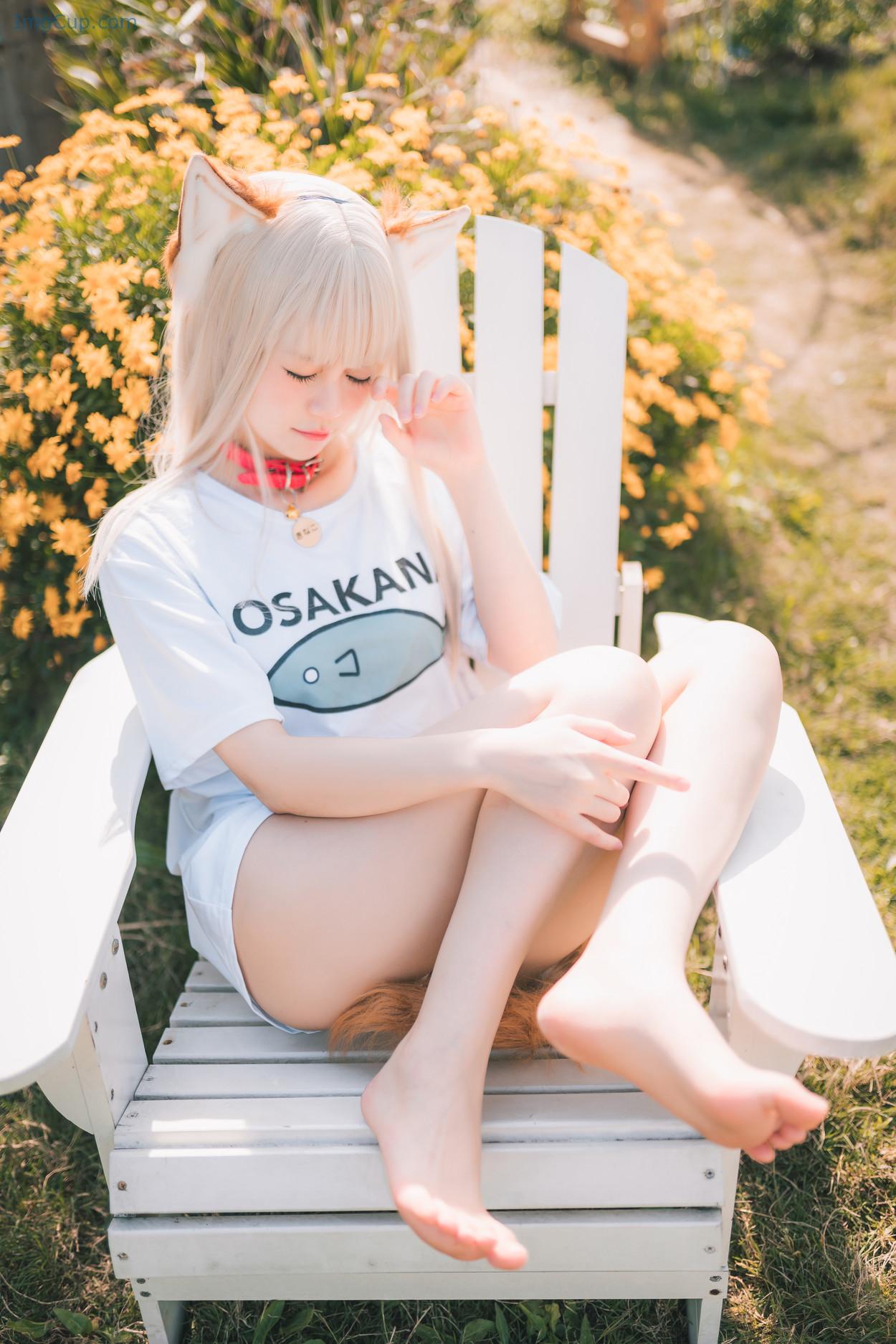 COS02C094_15.jpg COS02C094 15