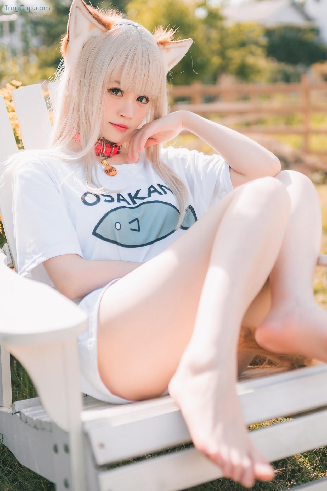 COS02C094_19.jpg COS02C094 19