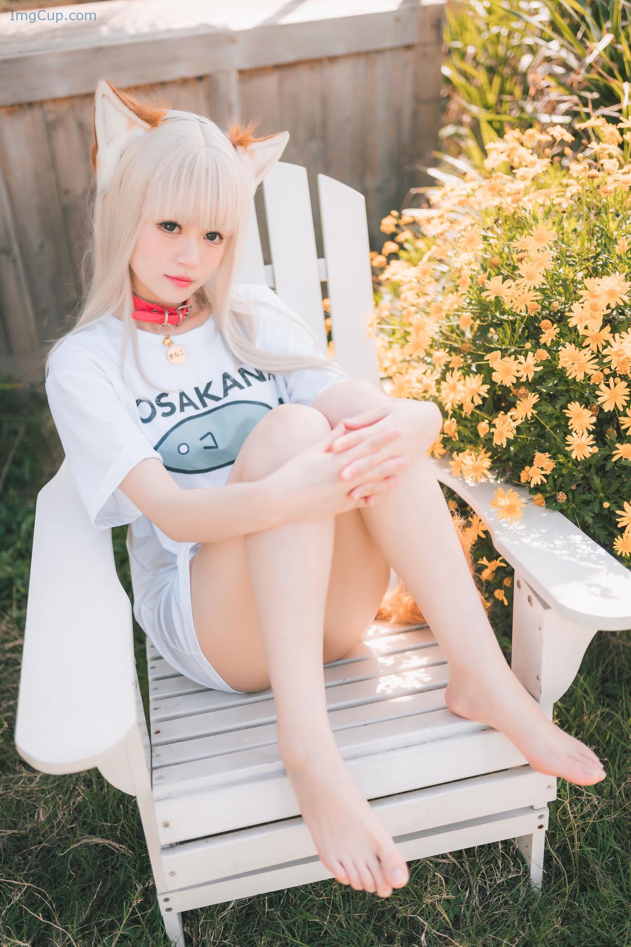 COS02C094_27.jpg COS02C094 27