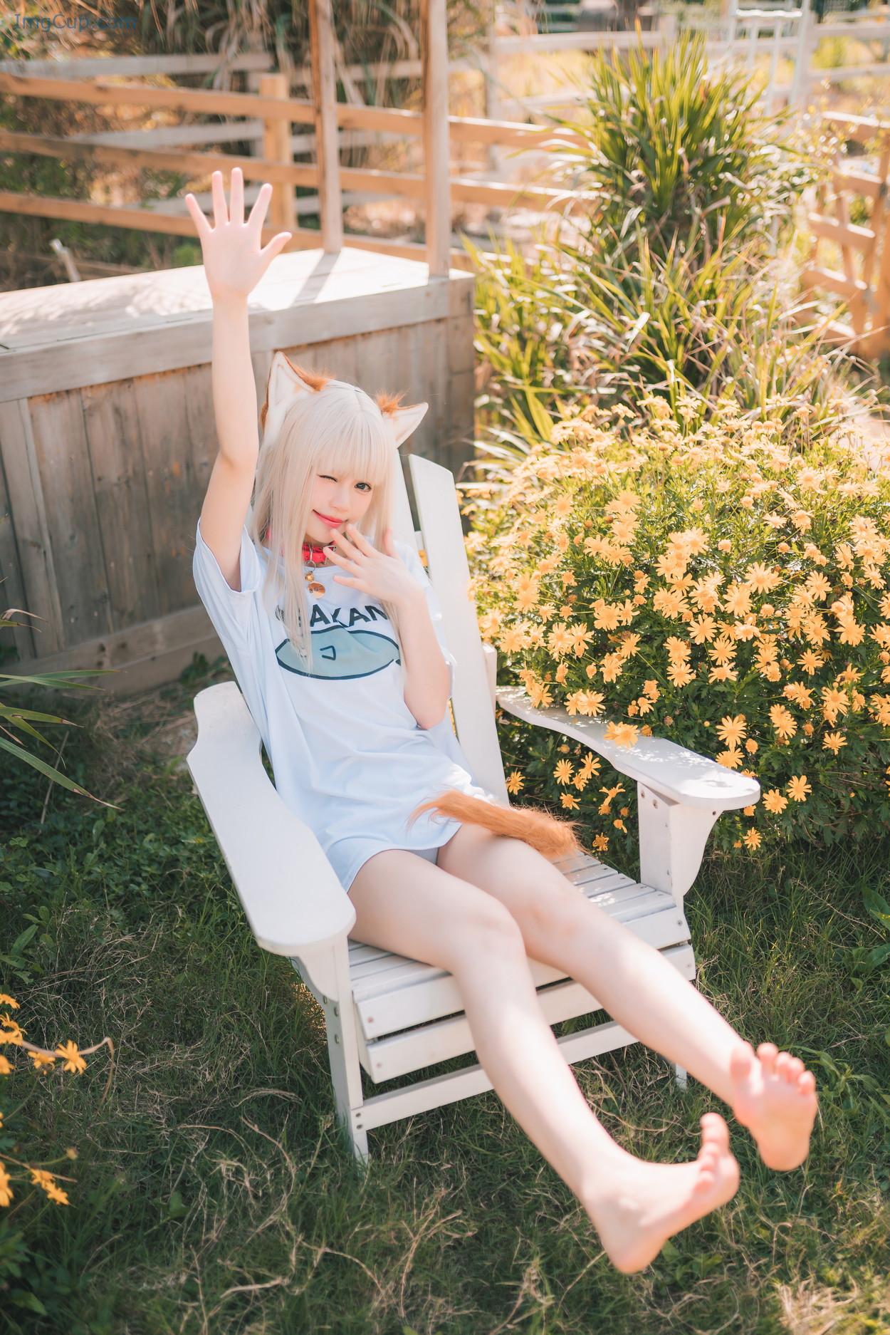 COS02C094_28.jpg COS02C094 28