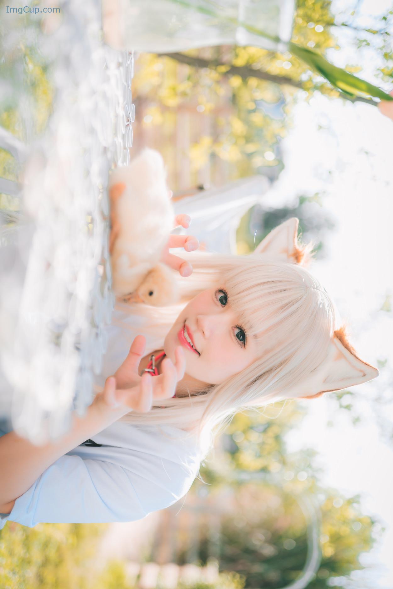 COS02C094_31.jpg COS02C094 31