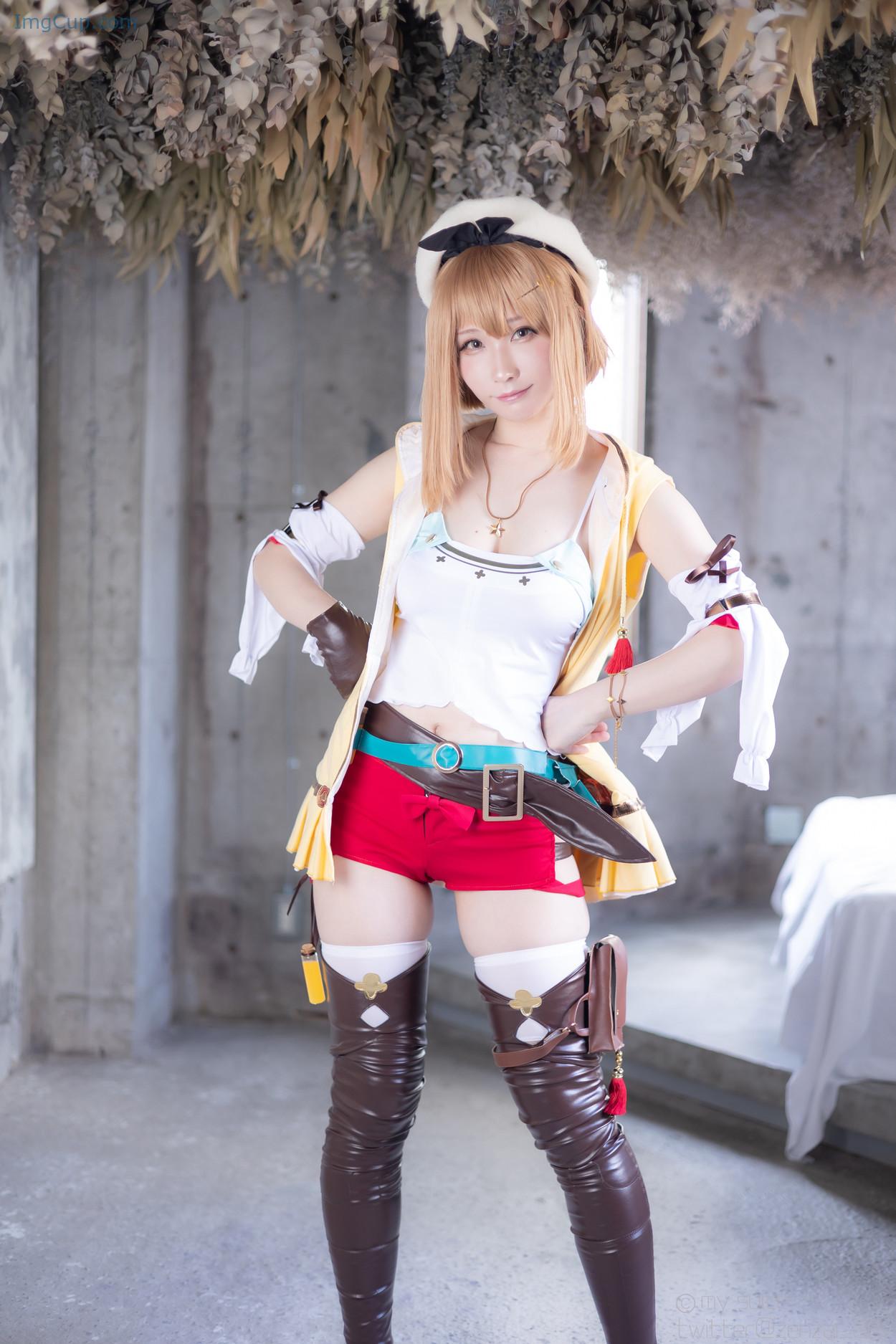 COS02Y001_2.jpg COS02Y001 2