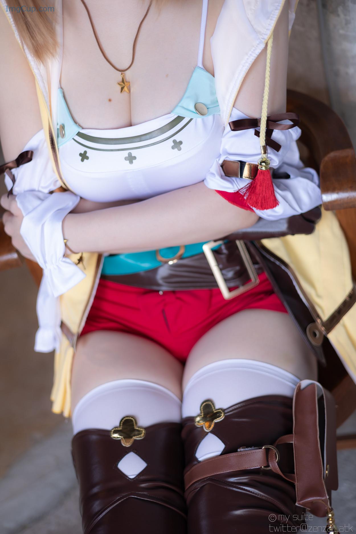 COS02Y001_21.jpg COS02Y001 21