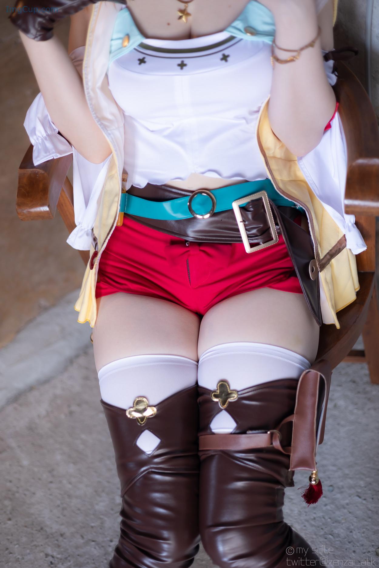 COS02Y001_24.jpg COS02Y001 24