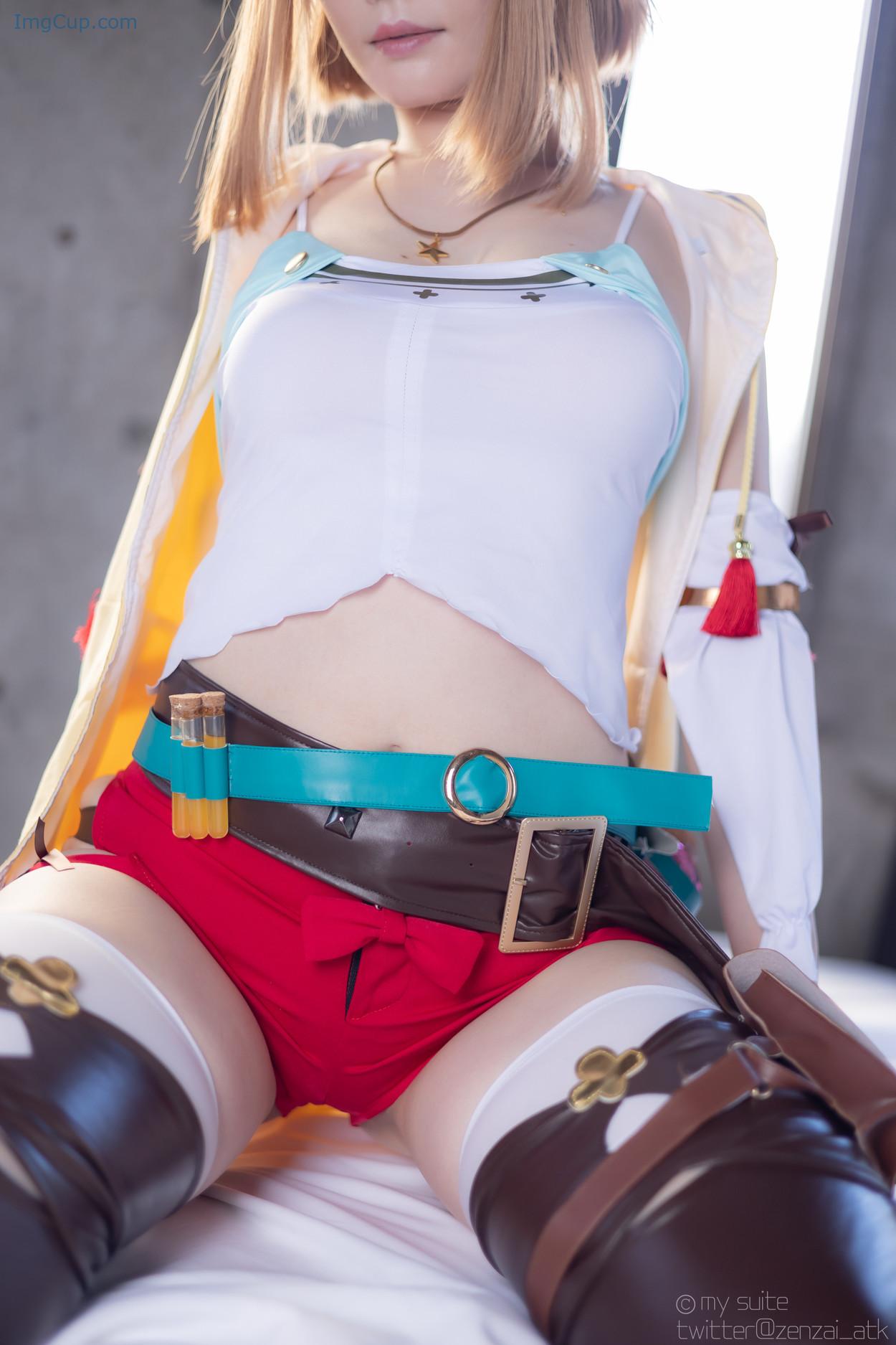 COS02Y001_45.jpg COS02Y001 45