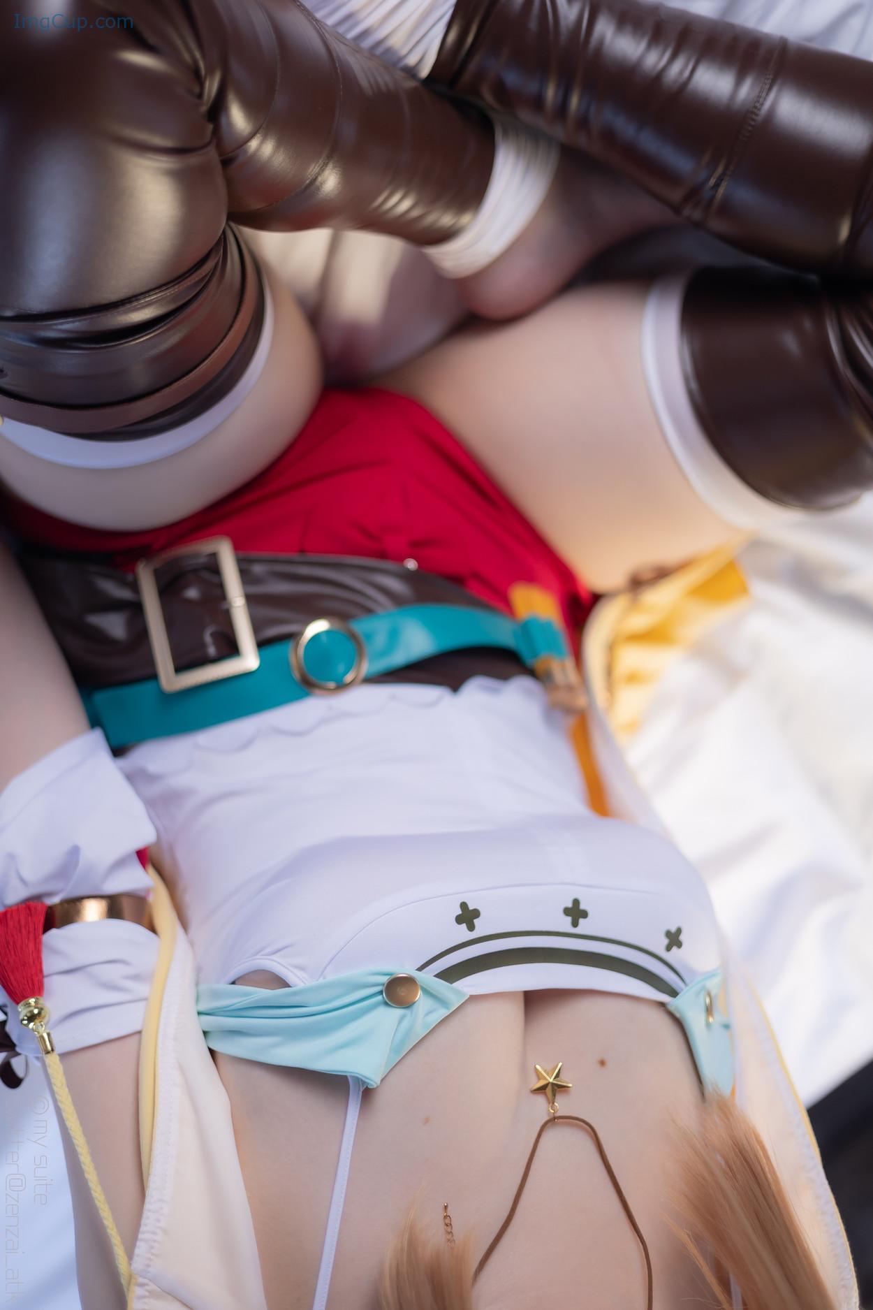 COS02Y001_59.jpg COS02Y001 59