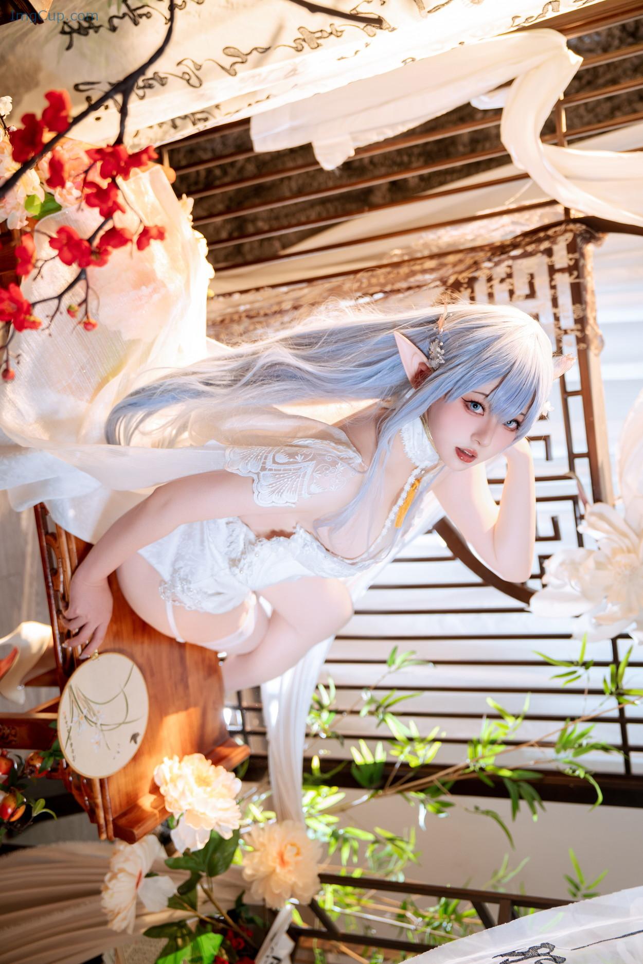 COS02Y005_40.jpg COS02Y005 40