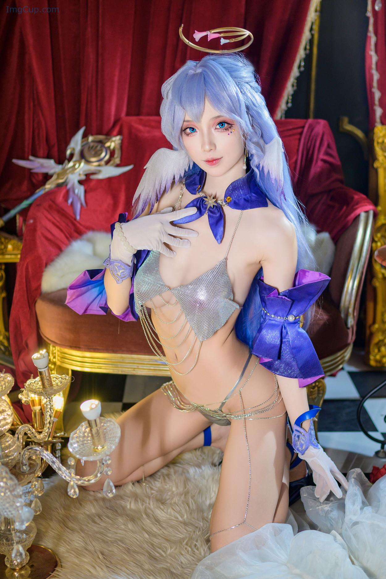 COS02Y029_28.jpg COS02Y029 28