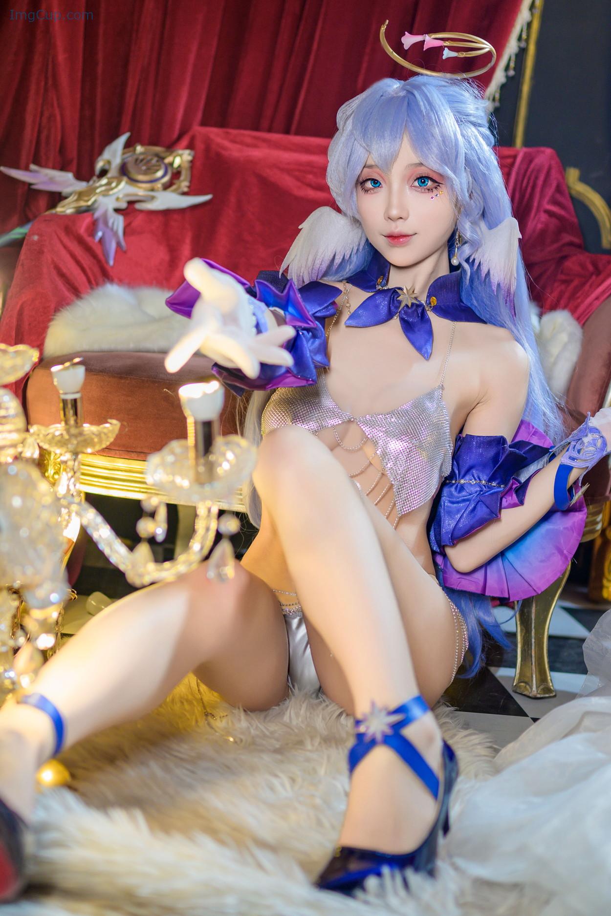 COS02Y029_30.jpg COS02Y029 30